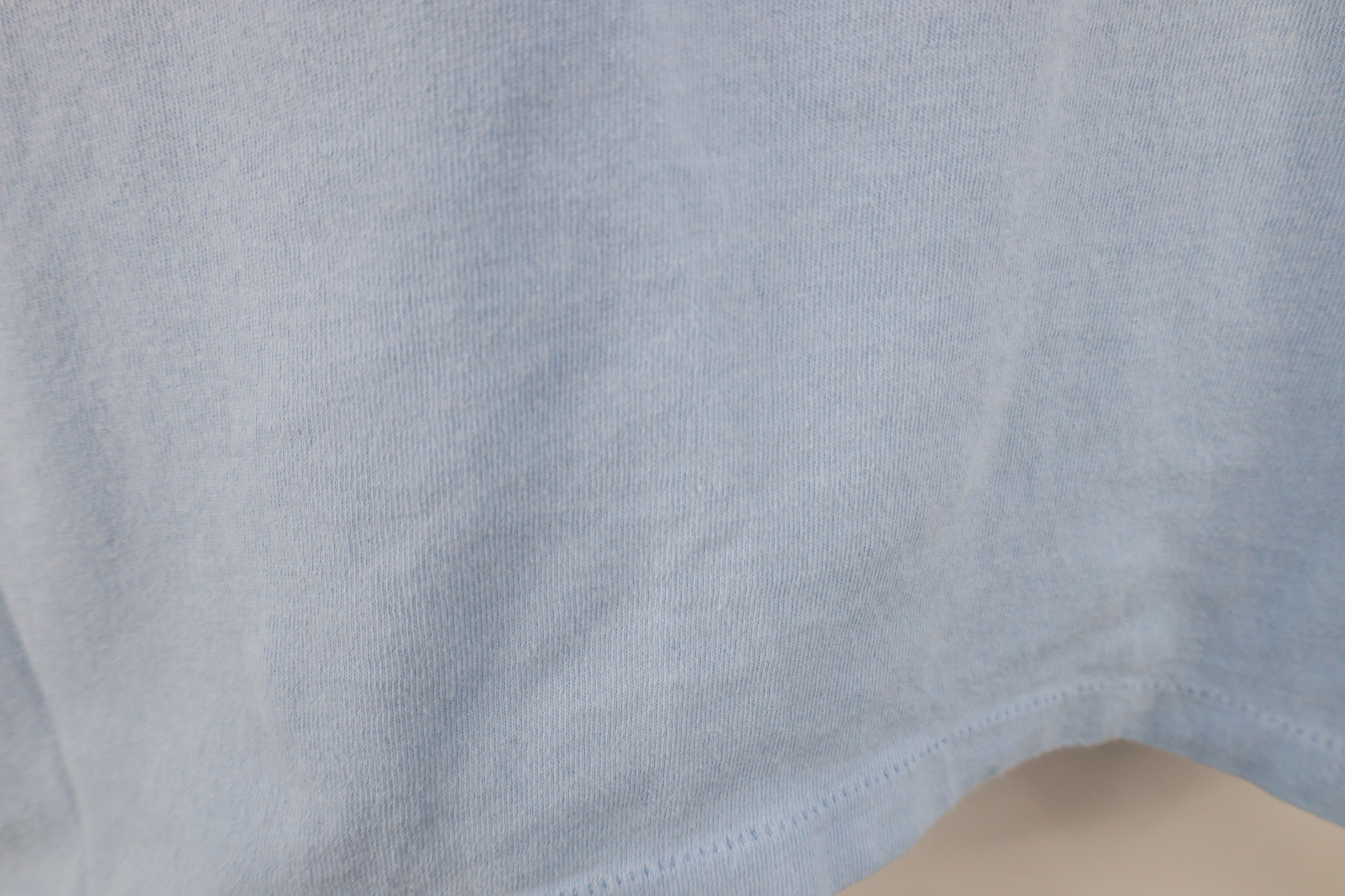 Guess × Vintage Vintage 90s Guess Heart Flower T-Shirt Blue Cotton USA Size M / US 6-8 / IT 42-44 - 7 Thumbnail