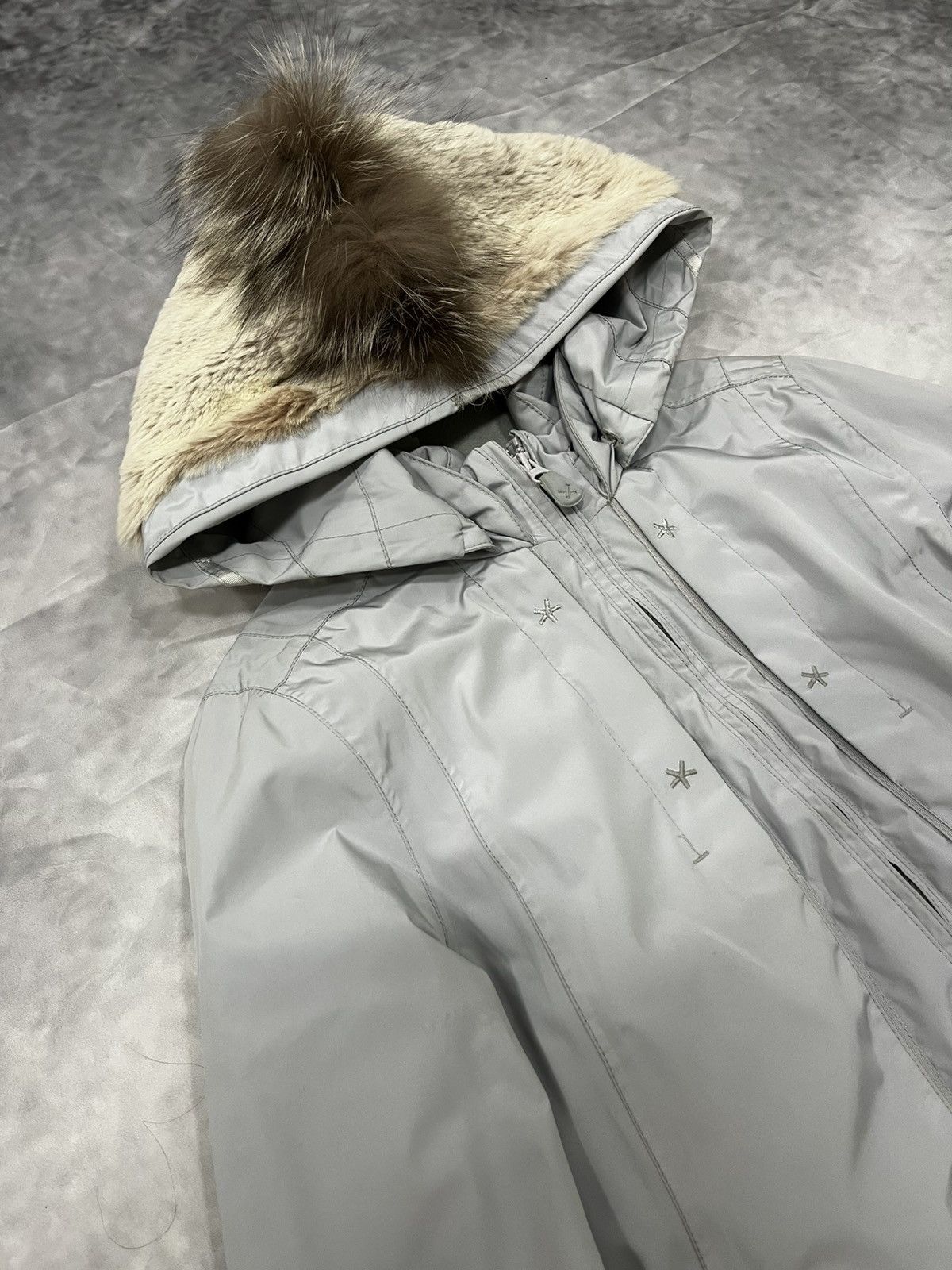 Marithe + Francois Girbaud Marithé + Francois Girbaud Mohawk Fur Puffer Jacket Size M / US 6-8 / IT 42-44 - 4 Thumbnail