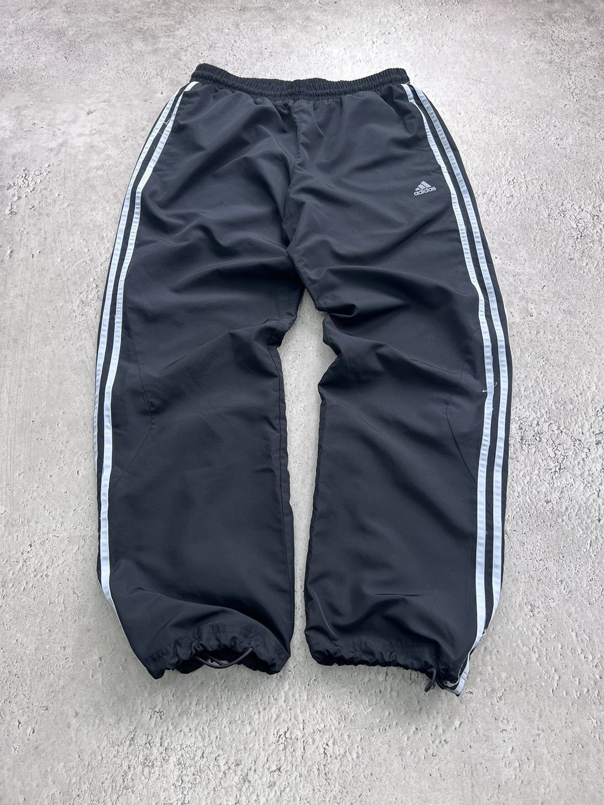 Adidas × Vintage Vintage Y2K Baggy Adidas Track drill Pants Size US 32 / EU 48 - 2 Thumbnail