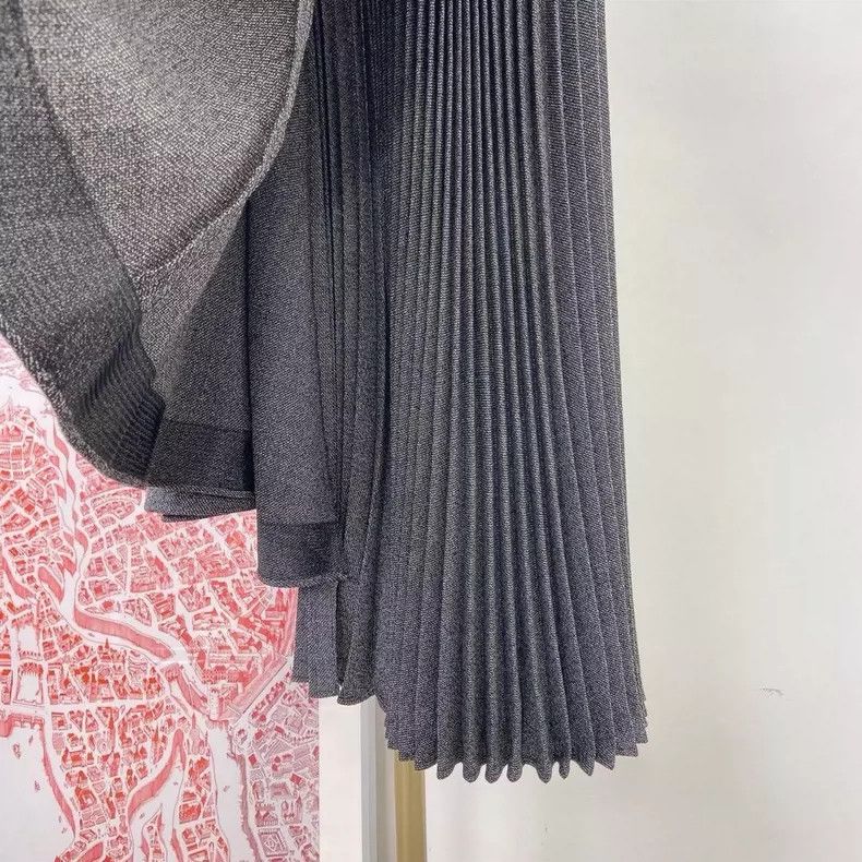Dior Dior Irregular gray pleated skirt Size 24" / US 00 / IT 34 - 5 Thumbnail