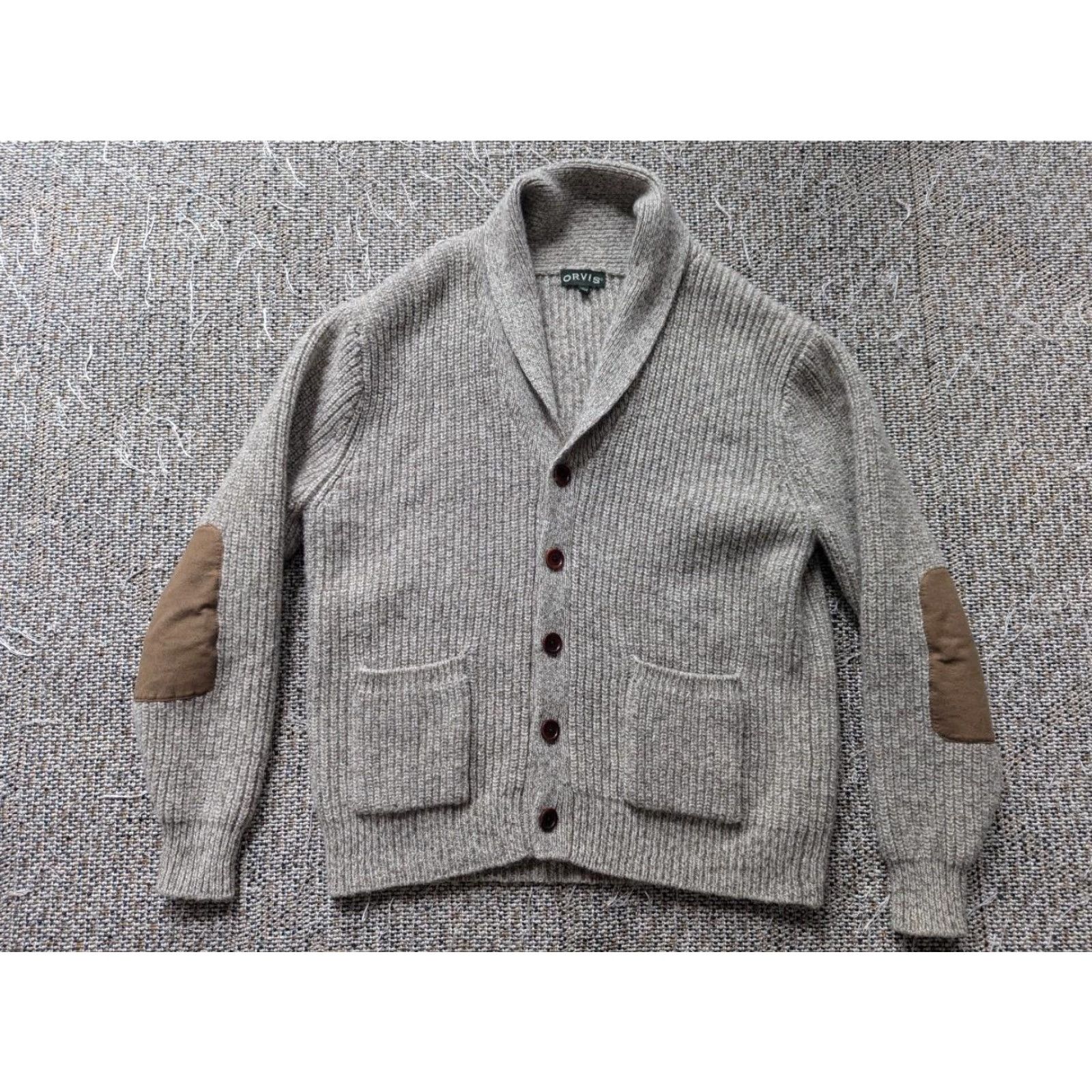 Orvis VINTAGE ORVIS chunky knit WOOL cardigan Sweater L Tan Gray Mens - Men's Wool Cardigan with Leather Patch, Long Sleeve Size US L / EU 52-54 / 3 - 2 Thumbnail