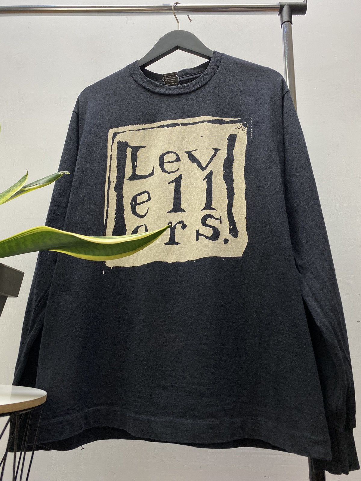 Band Tees Vintage 90's Levellers Black Long Sleeve Shirt Band Tees Men Size US XL / EU 56 / 4 - 4 Thumbnail