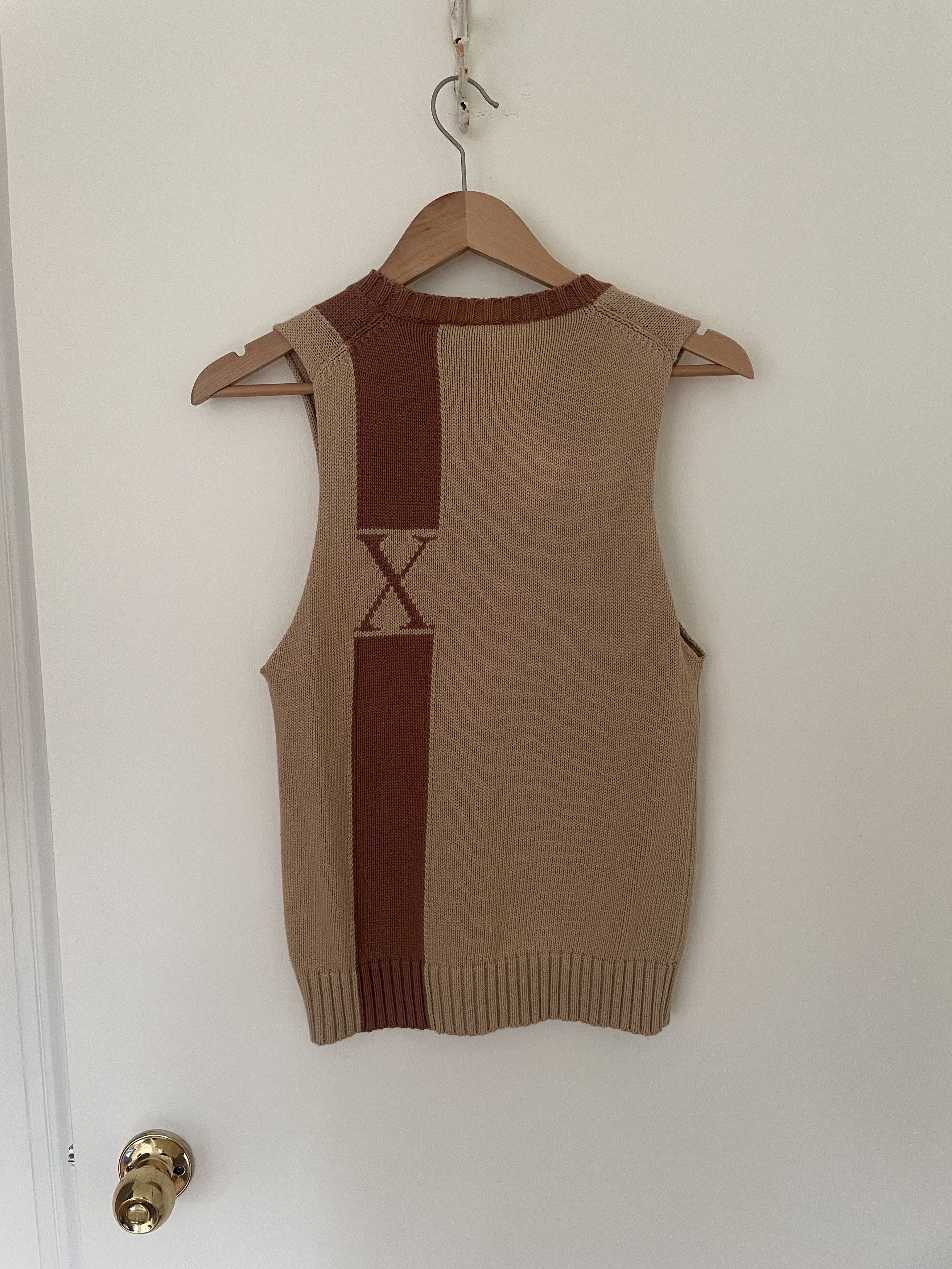 Armani Exchange Vintage Armani Exchange Sleeveless Knit Tanktop Size US M / EU 48-50 / 2 - 2 Thumbnail