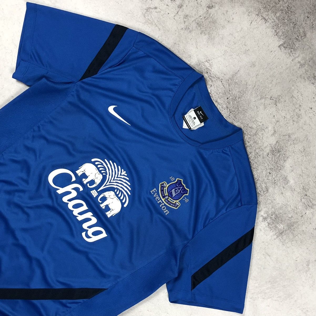 Nike Everton 2012-2013 Nike Training Jersey Size US L / EU 52-54 / 3 - 6 Thumbnail