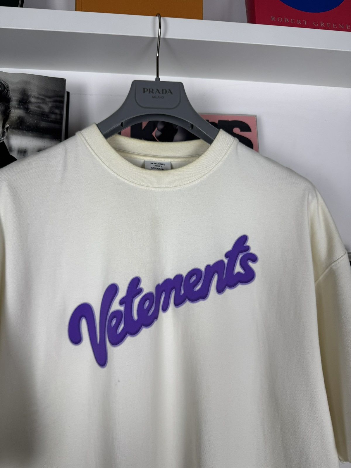 Vetements Vetements Oversized Milka Print Tees t-shirt hype grail rare Size US M / EU 48-50 / 2 - 2 Thumbnail