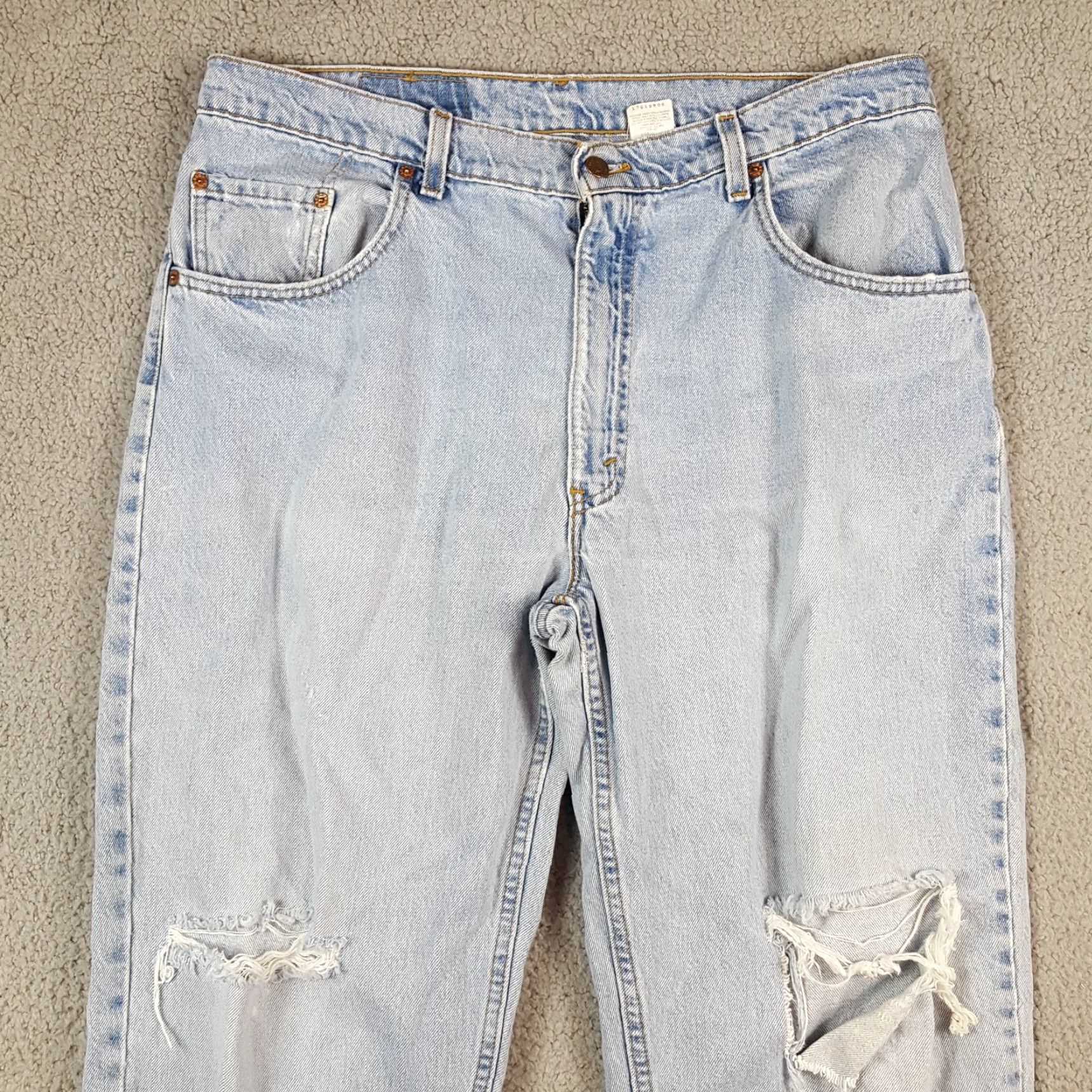 Levi's VINTAGE Levi's 560 Distressed Faded Denim Jeans Men's Size 38x30 Blue Grunge 90s Y2K Size US 38 / EU 54 - 2 Thumbnail
