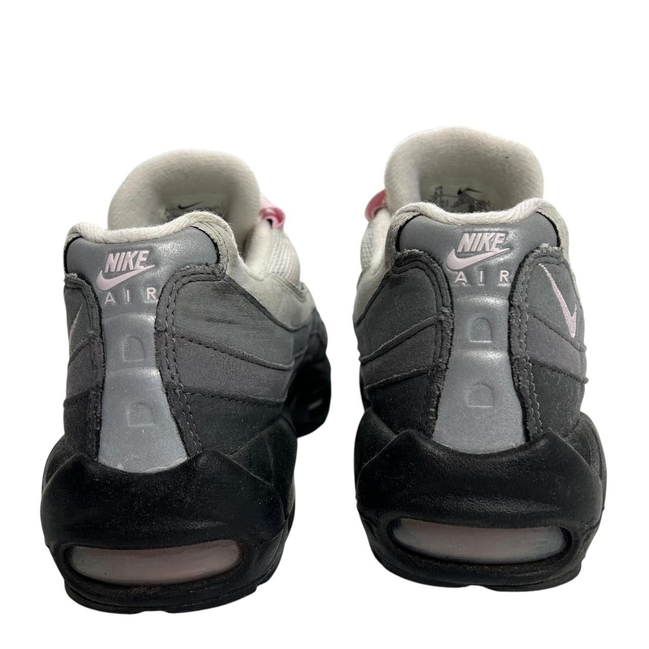 Nike Nike Air Max 95 OG Pink Foam Gunsmoke Size US 3.5 / EU 35.5 Size US 5.5 / IT 35.5 - 6 Thumbnail