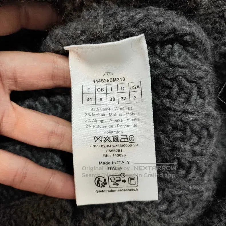 Dior Dior Woollen blend knitted V-neck sweater Size XXS / US 00 / IT 34 - 4 Thumbnail