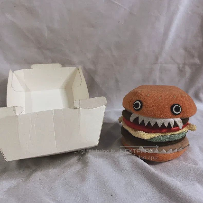 Undercover undercover Plush toy, hamburger, chubby guy, first edition Size ONE SIZE - 1 Thumbnail