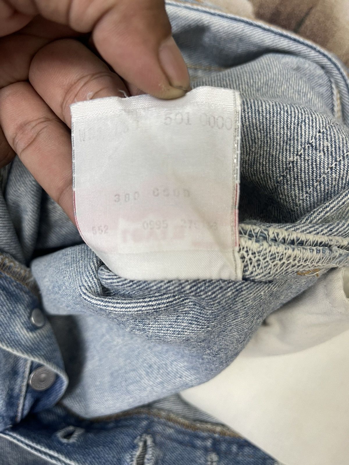 Levi's Vintage Levi’s 501 Jeans Straight Cut Streetwear Size US 30 / EU 46 - 14 Thumbnail