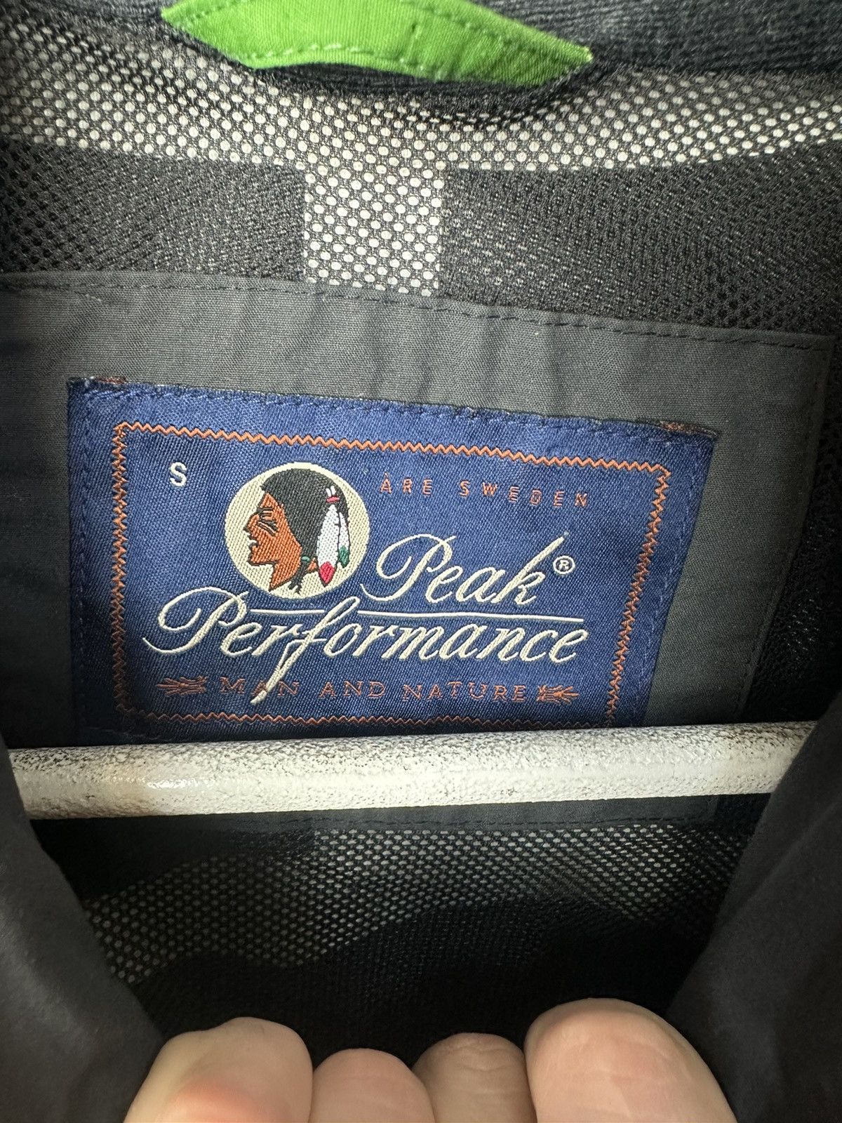 Peak Performance Peak Performance Outdoor Gore Tex Light Jacket Size S Size US S / EU 44-46 / 1 - 7 Thumbnail