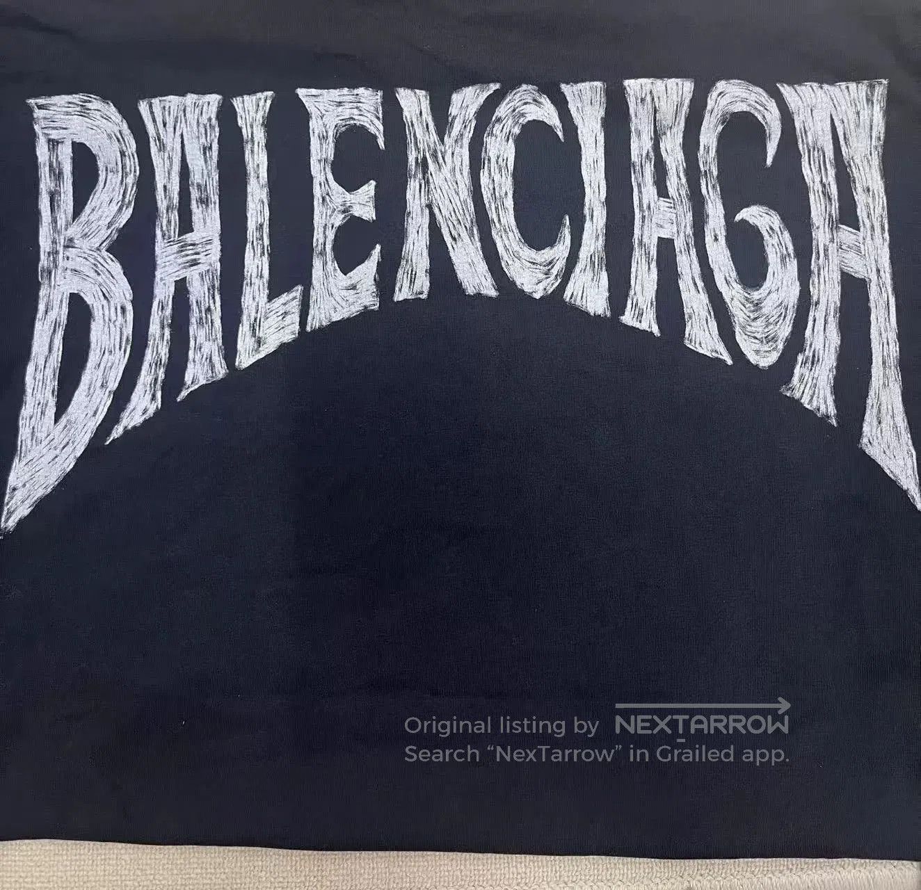 Balenciaga Balenciaga Men's Logo Print Long-Sleeve T-Shirt. Size US S / EU 44-46 / 1 - 3 Thumbnail
