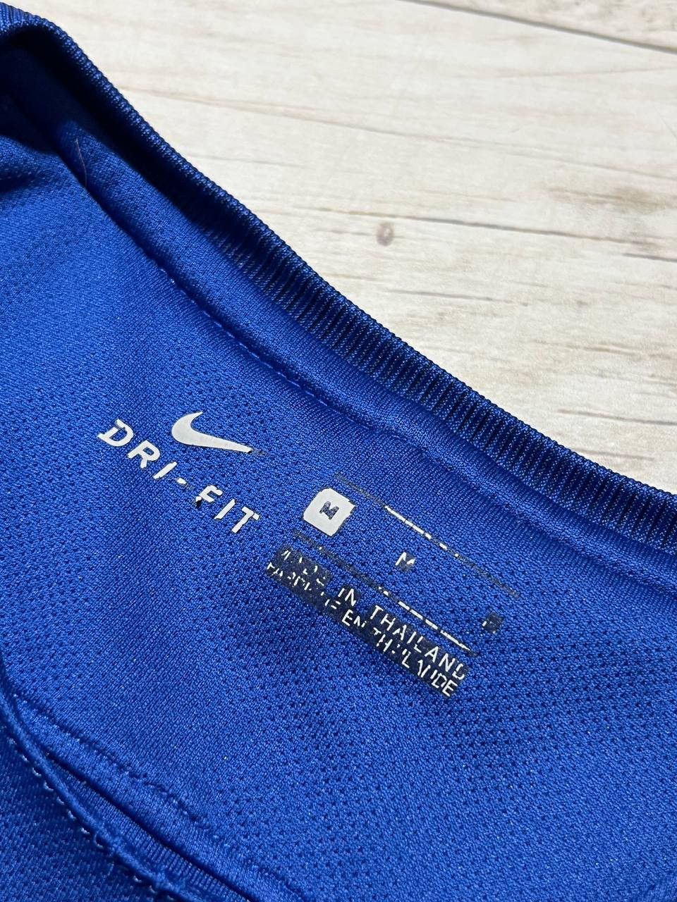 Chelsea Soccer Nike Chelsea 2017 2018 Batshuayi #23 Home Shirt Jersey Size US M / EU 48-50 / 2 - 8 Thumbnail