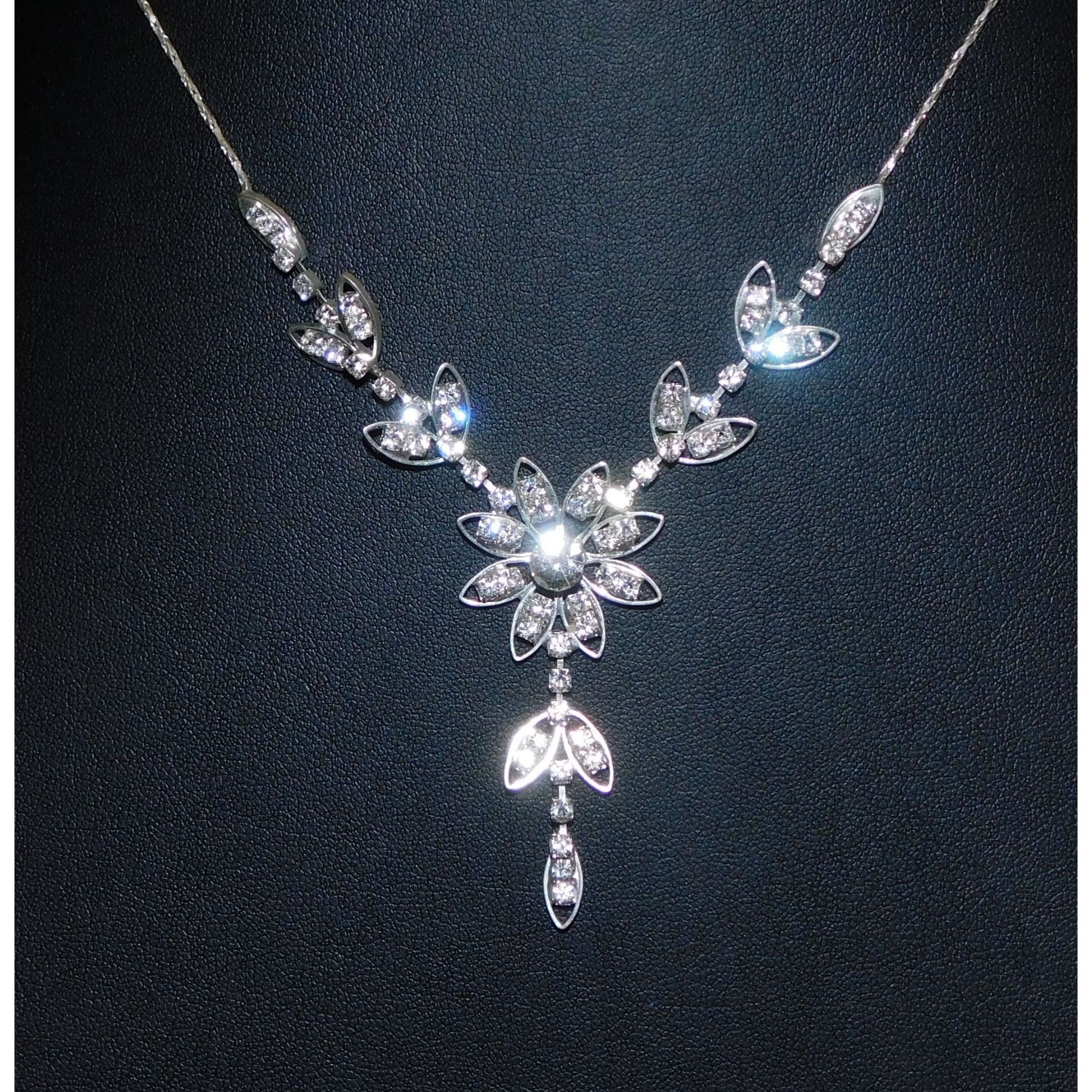 Other Fairycore Bridal Rhinestone Floral Silver Tone Necklace Size ONE SIZE - 5 Thumbnail