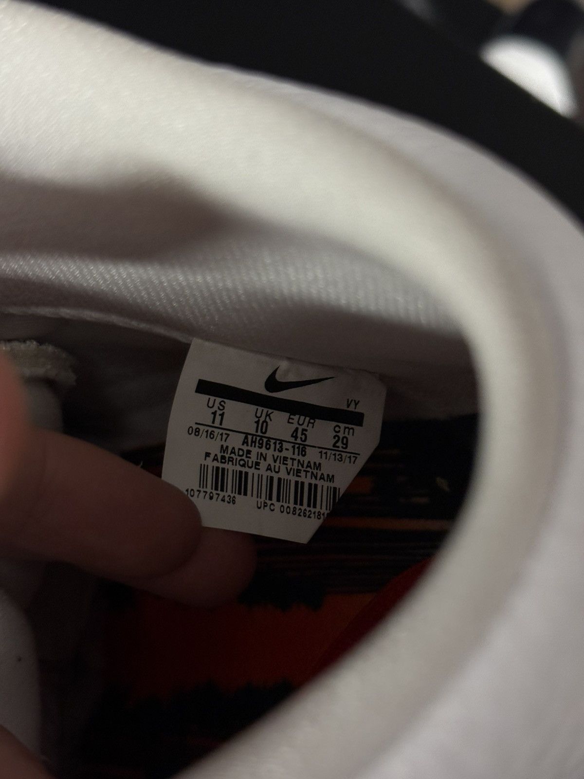 Nike Size 11 - Nike Kevin Bradley x SB Zoom Dunk Kevin Bradley Size US 11 / EU 44 - 13 Thumbnail