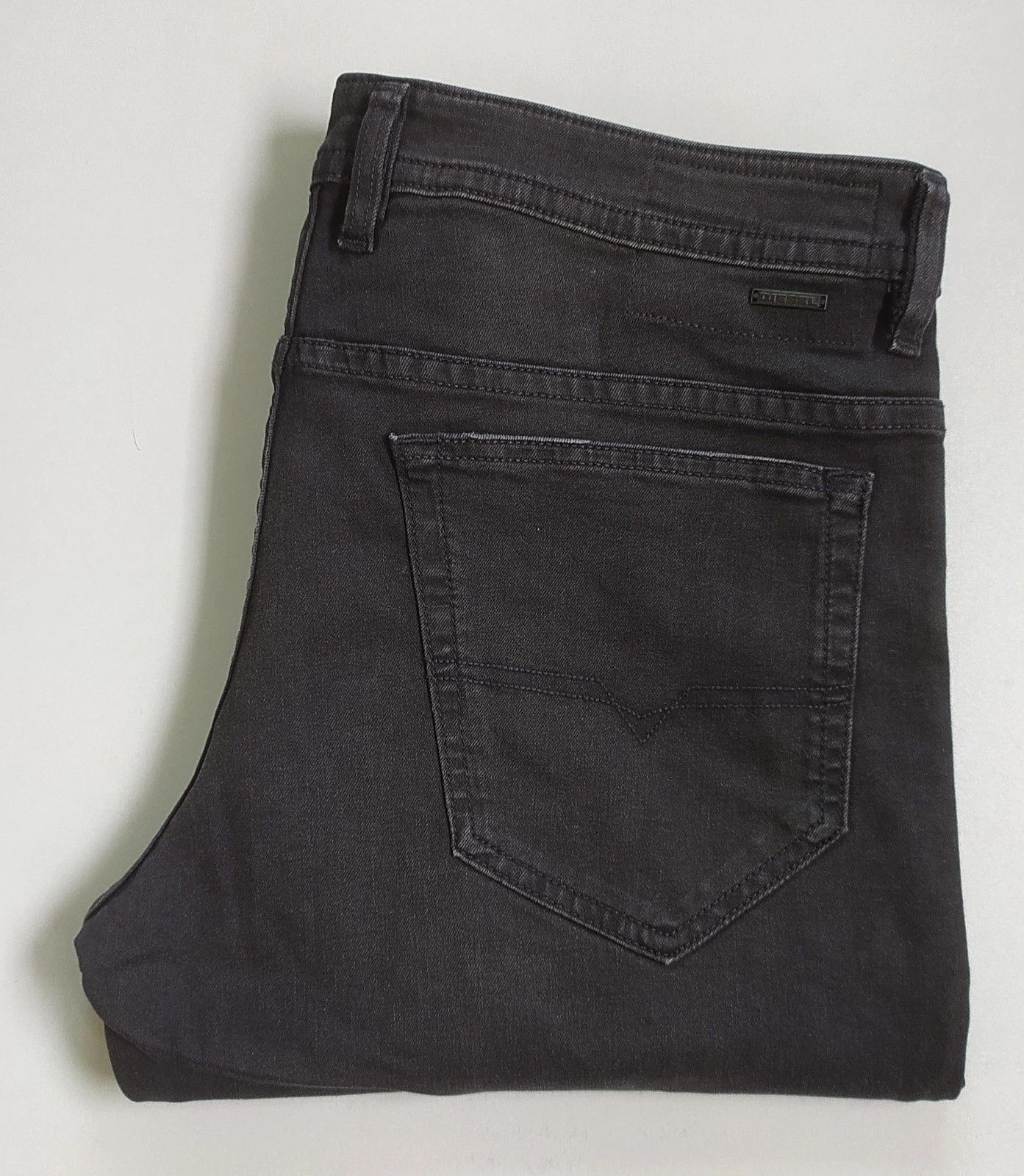 Diesel Diesel THOMMER-C L.32 MENS JEANS T/9610 Size US 36 / EU 52 - 1 Thumbnail