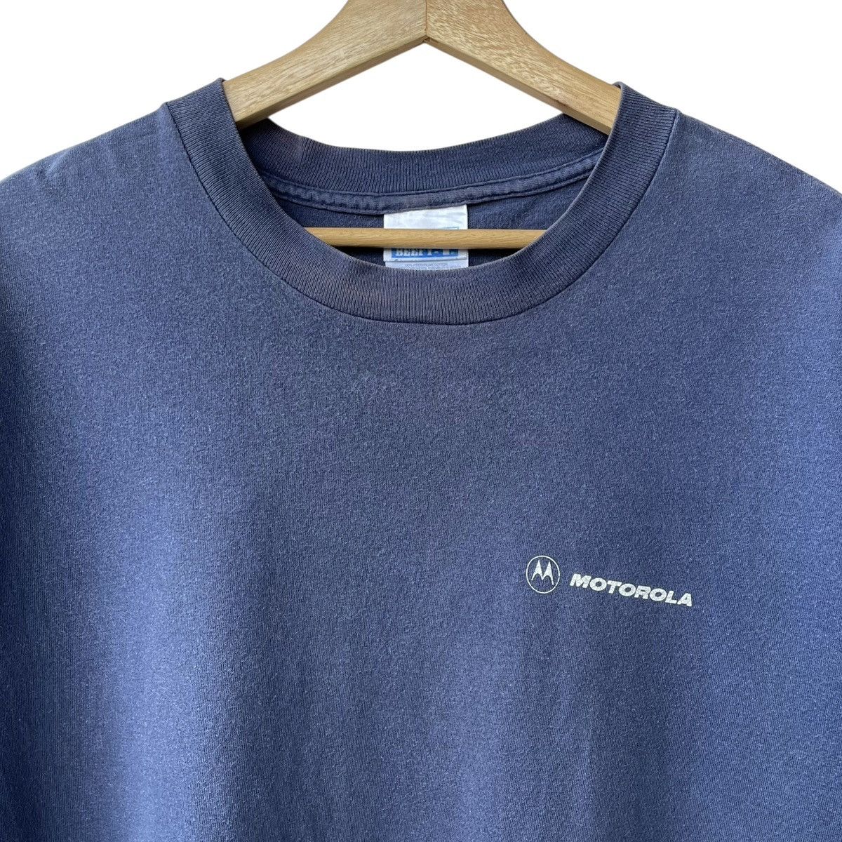 Motorola Motorola Inc. Vintage 1990s Hanes Big Logo Promo Tee Size US L / EU 52-54 / 3 - 3 Thumbnail