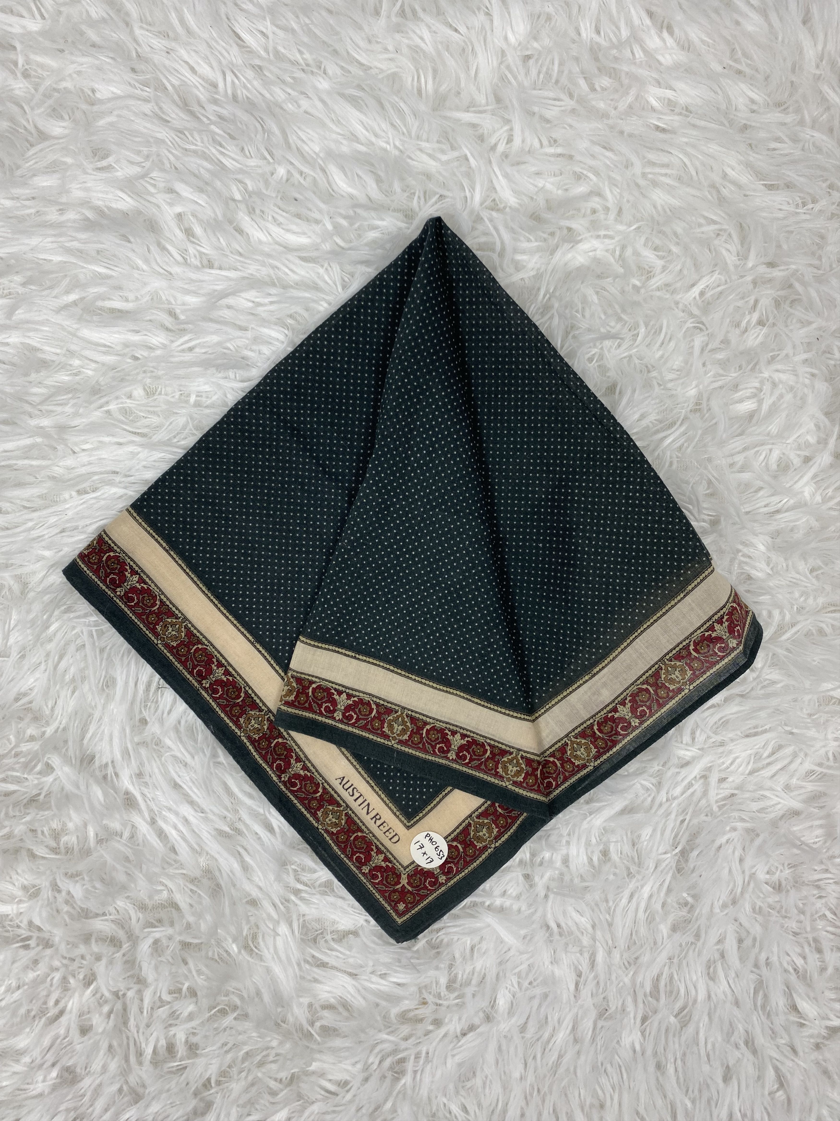 Austin Reed × Vintage Vintage Austin Reed Handkerchief Neckerchief PH0653 Size ONE SIZE - 1 Thumbnail