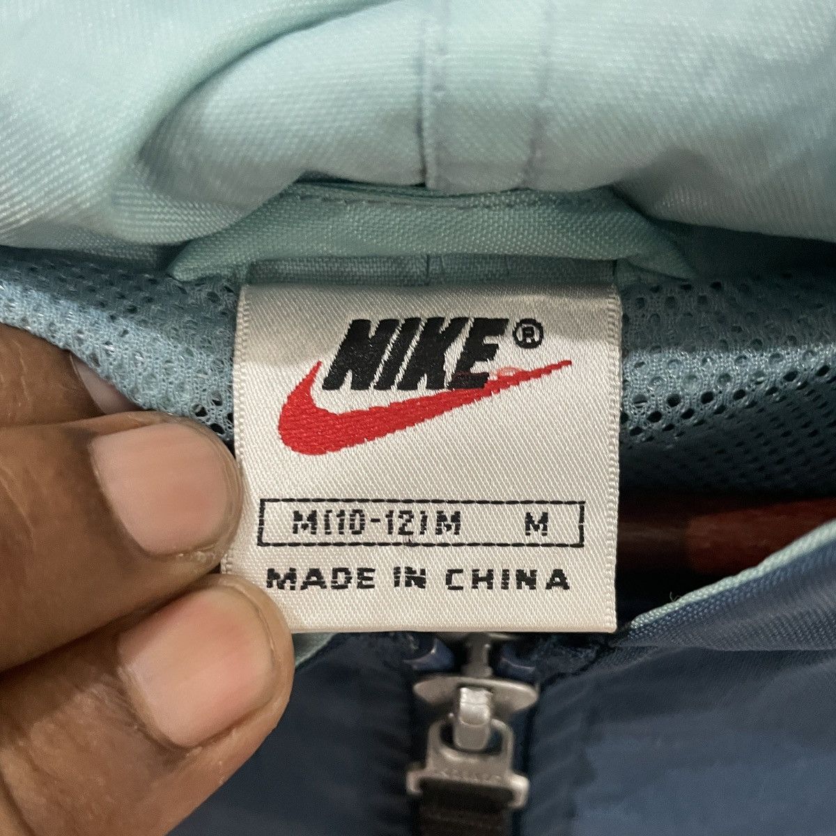 Nike Vintage 90s Nike Kids Jacket Size US M / EU 48-50 / 2 - 5 Thumbnail
