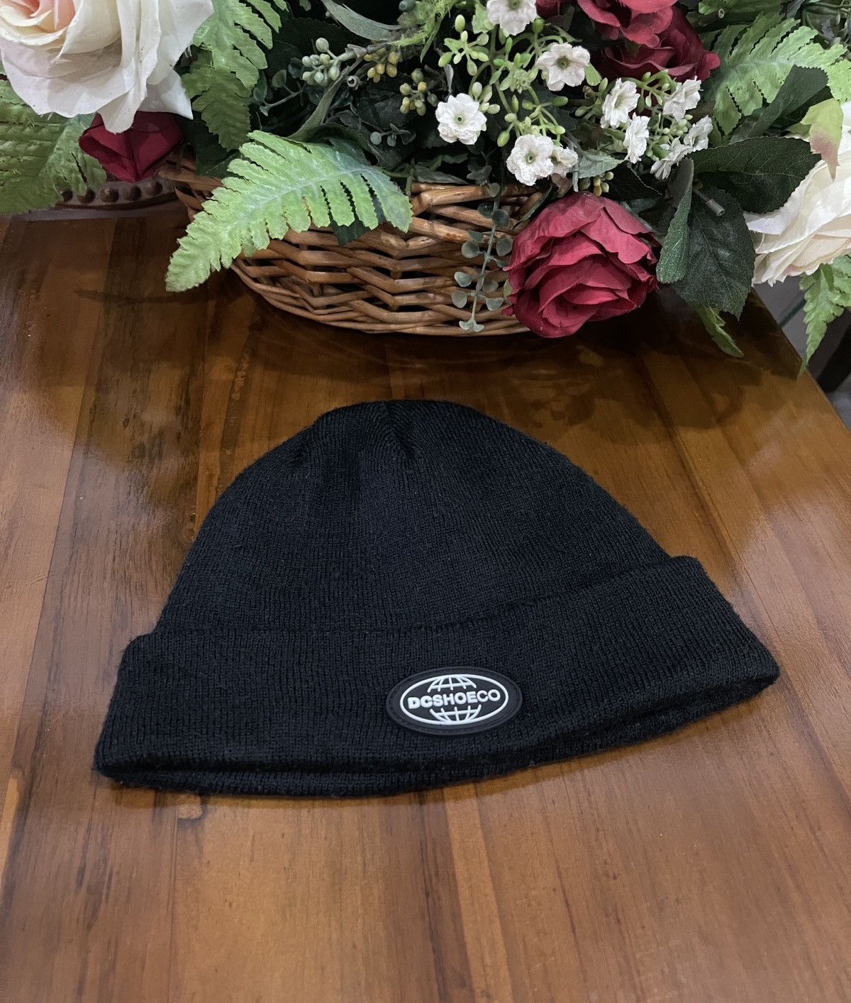 DC DC Shoes Skates Beanie Hats Size ONE SIZE - 1 Thumbnail