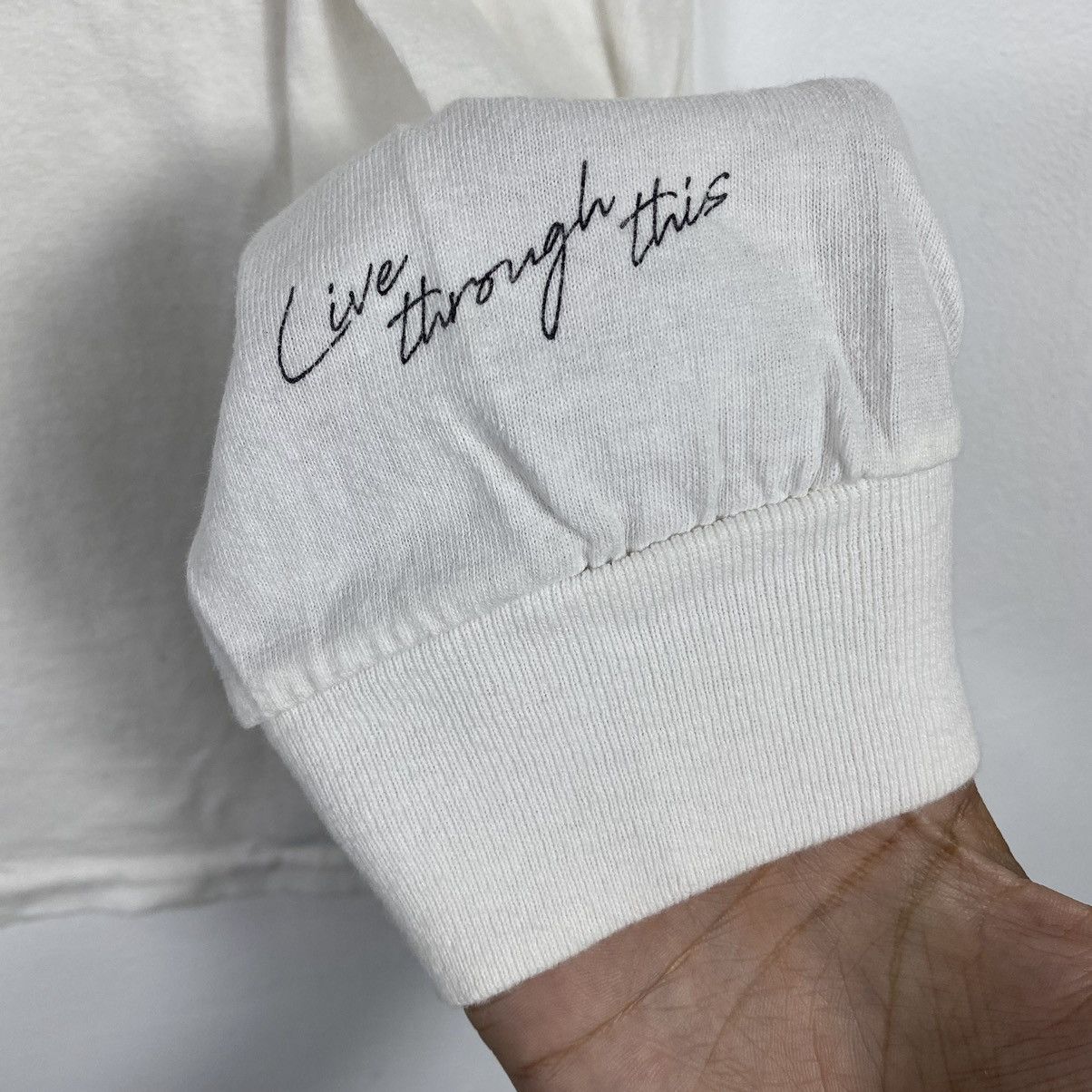 Band Tees COURTNEY LOVE Photograph Kevin Cummins Longsleeve Tee Shirt Size US M / EU 48-50 / 2 - 6 Thumbnail