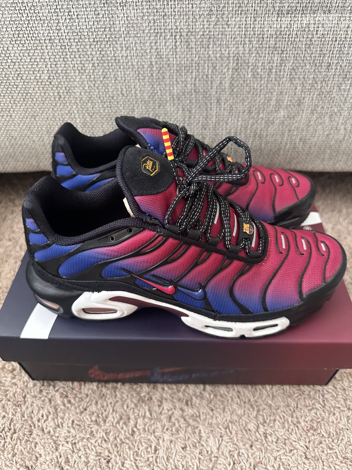 Nike × Patta Nike Air Max Plus Barcelona Size US 8 / EU 41 - 1 Thumbnail