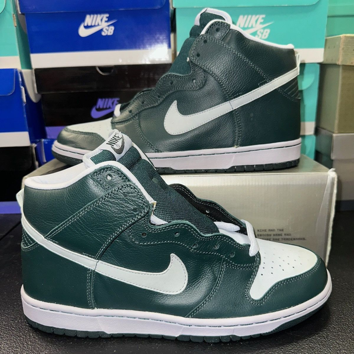 Nike Size 10.5 - Nike Sb Pro Dunk High Ghost Green 2003 Size US 10.5 / EU 43-44 - 1 Thumbnail