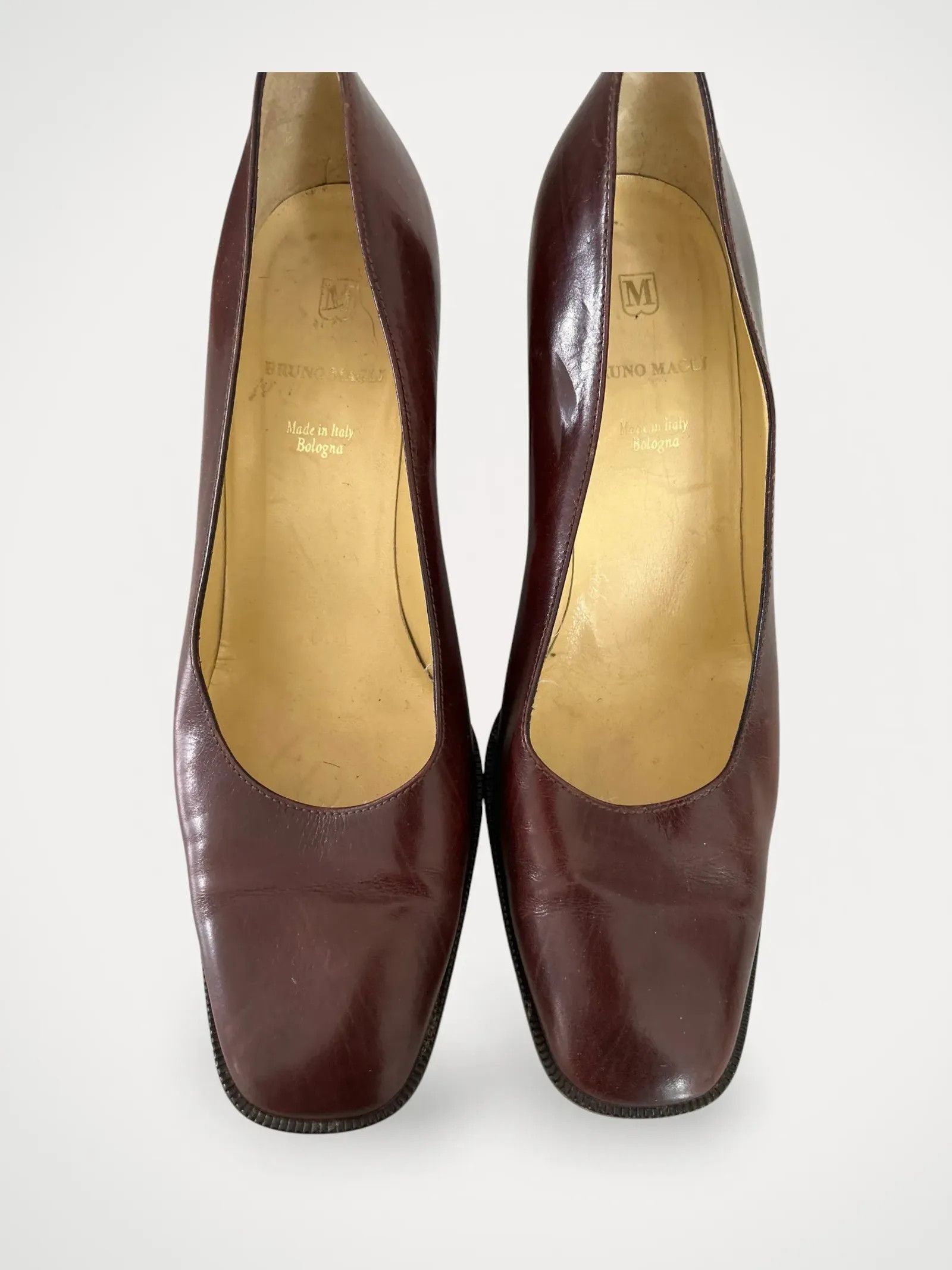 Bruno Magli Bruno Magli Heels Size US 10 / IT 40 - 1 Thumbnail