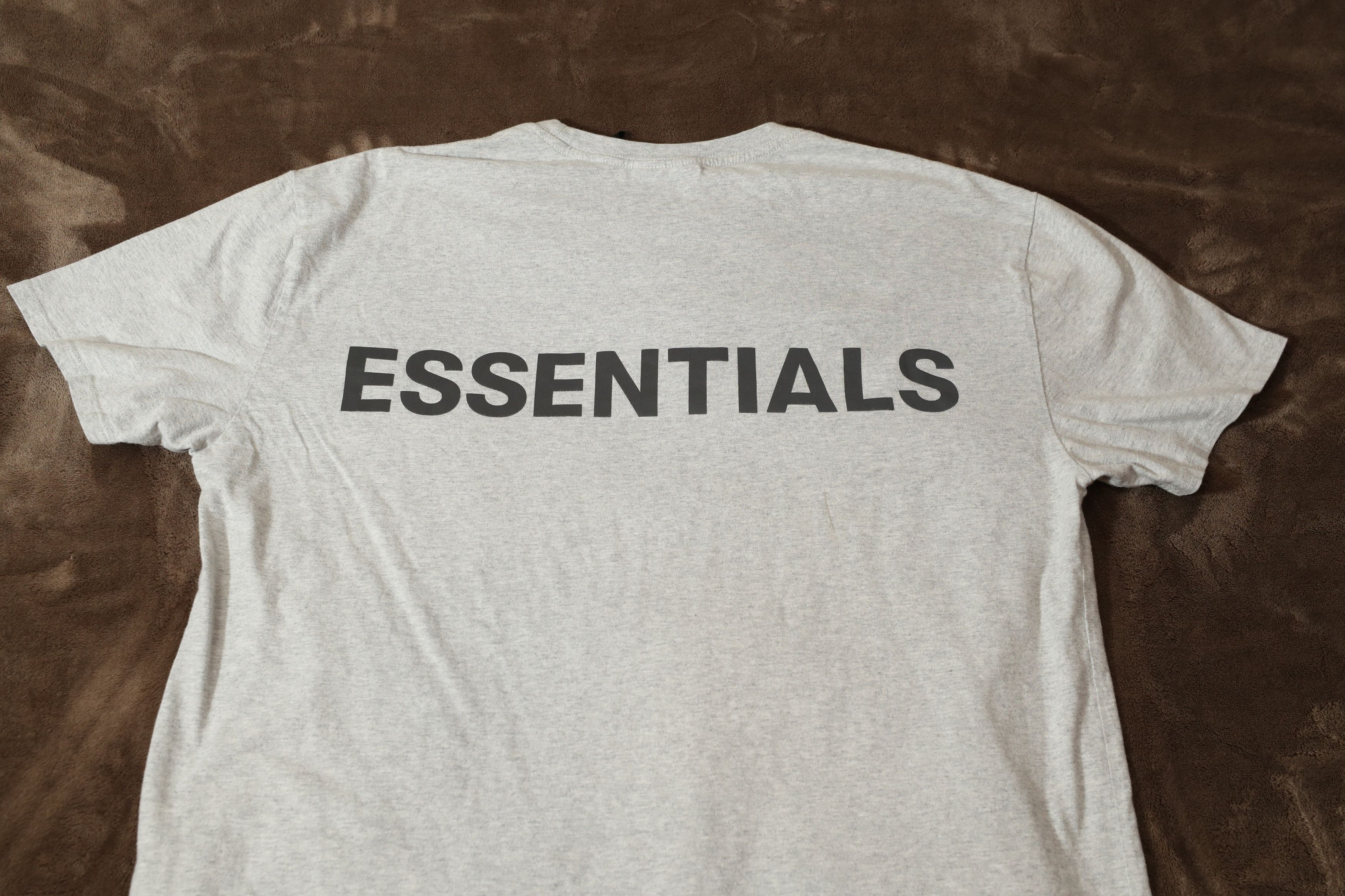 Fear of God Fear of God Essentials 3m Logo Reflective Boxy Tee (XL) Size US XL / EU 56 / 4 - 8 Thumbnail