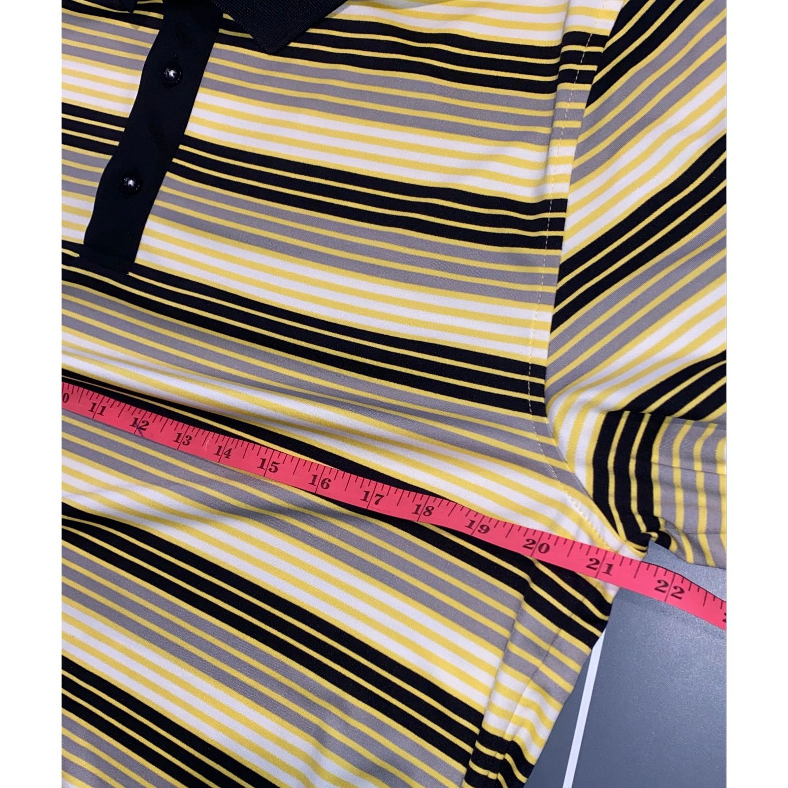Greg Norman Greg Norman Mens Golf Polo Excellent Condition Size US M / EU 48-50 / 2 - 5 Thumbnail