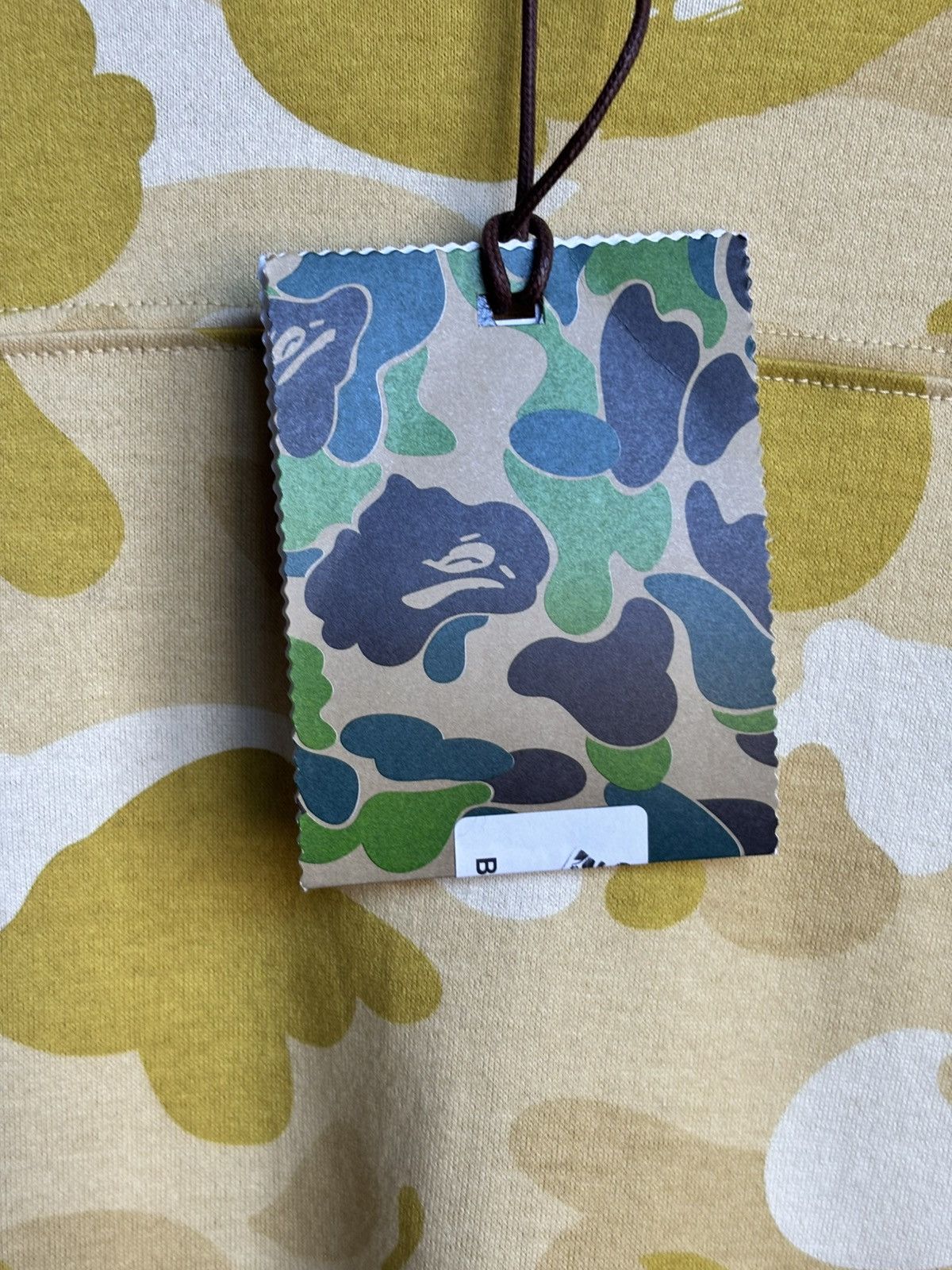 Bape BAPE YELLOW LONG SLEEVE SIZE L Size US L / EU 52-54 / 3 - 3 Thumbnail