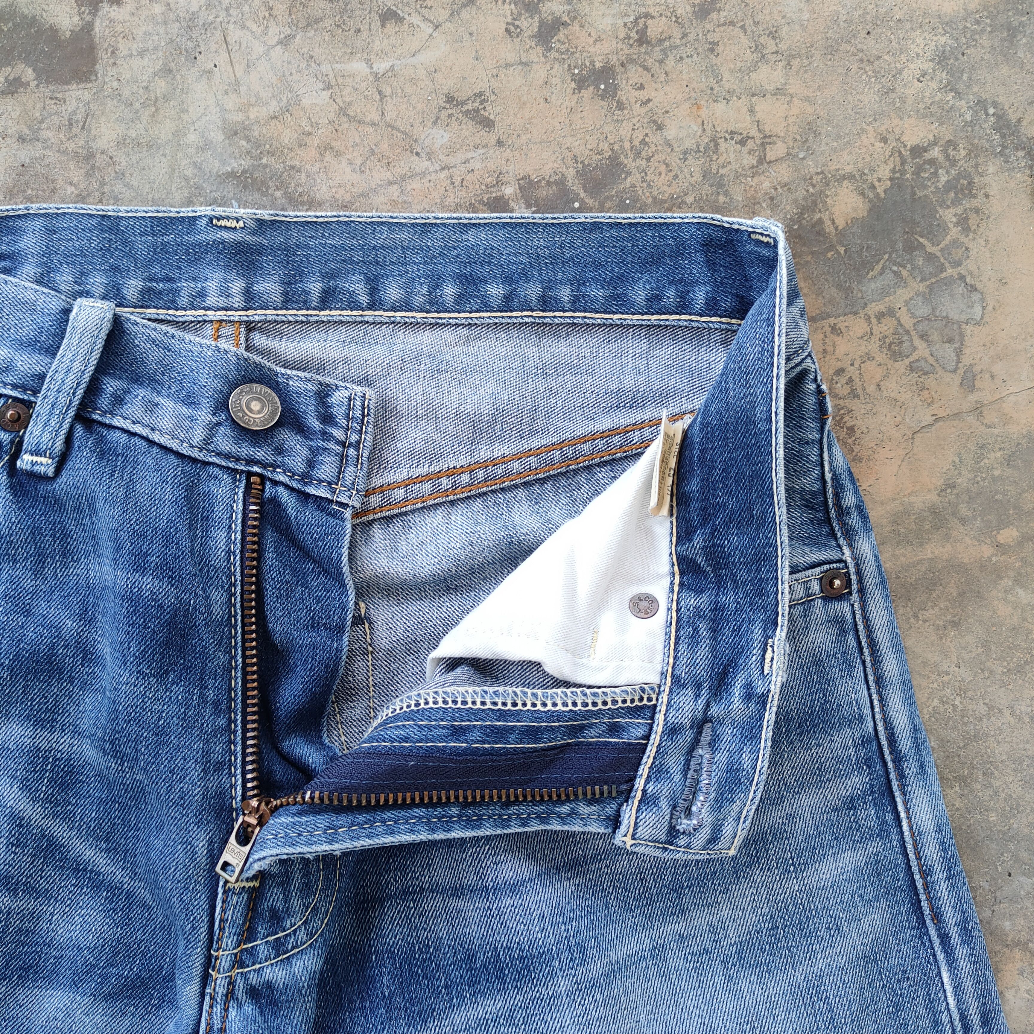 Levi's Vintage Clothing W30 VINTAGE LEVI'S 503 FADED RIPPED JEANS DENIM PANTS Size US 30 / EU 46 - 9 Thumbnail