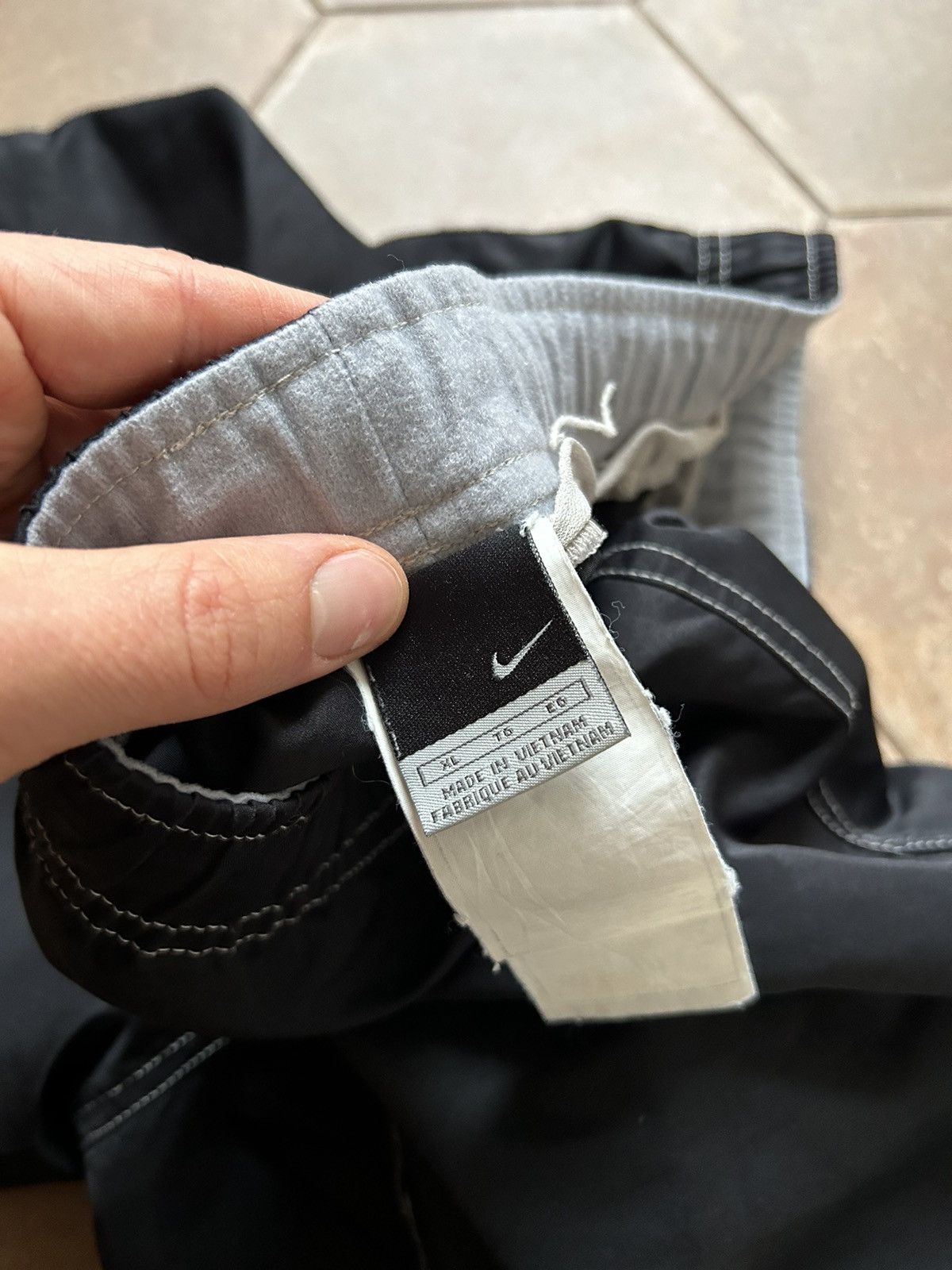 Nike × Vintage Vintage Nike Swoosh Y2K Swimming Shorts Size US 36 / EU 52 - 6 Thumbnail