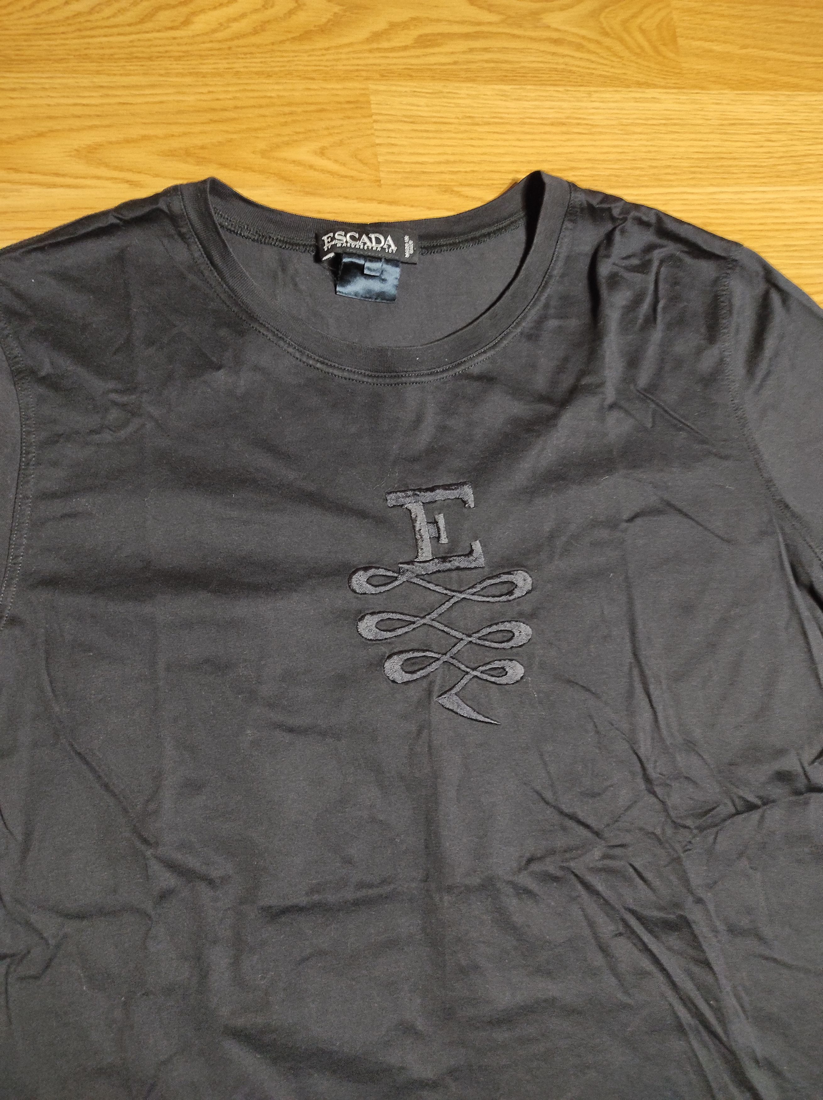Escada **NEW Designer Escada T-Shirt** Size US M / EU 48-50 / 2 - 2 Thumbnail