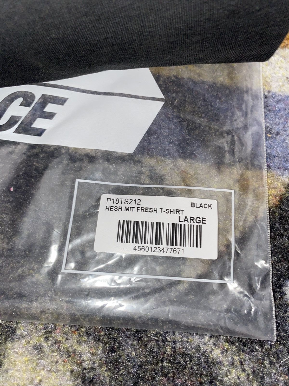 Palace Palace Hesh Mit Fresh T-Shirt Black Size US L / EU 52-54 / 3 - 6 Thumbnail