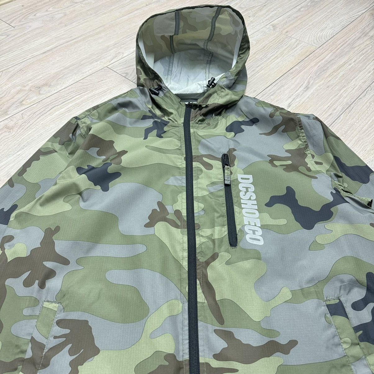 DC Crazy DC Shoes Camo Packable Light Skater Jacket Size US M / EU 48-50 / 2 - 2 Thumbnail