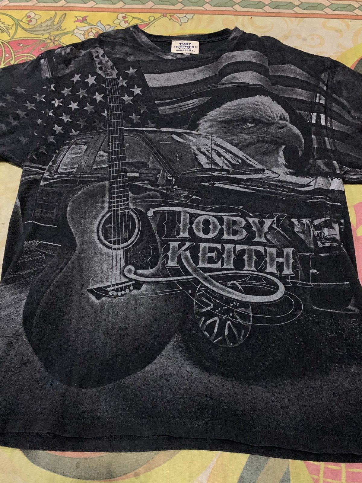 Band Tees Rare Vintage Toby Keith All Over Print Band Tshirt Size US XL / EU 56 / 4 - 7 Thumbnail