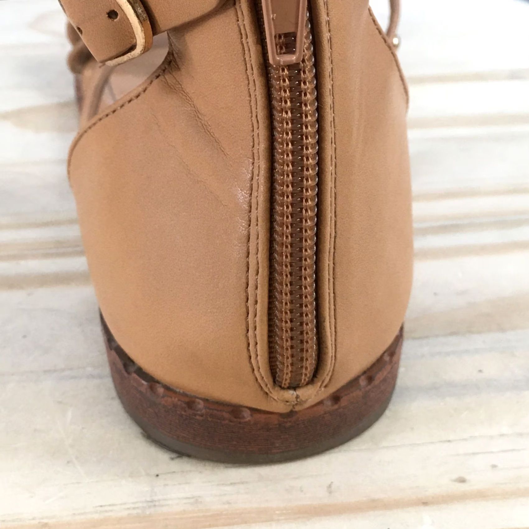 Vintage Maurices Sandals Womens 8 Harley Gladiator Brown Faux Leather Studded Flats Size US 8 / IT 38 - 5 Thumbnail
