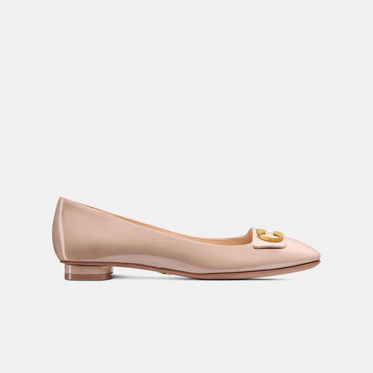o1bcso1str1224 Flats in Nude