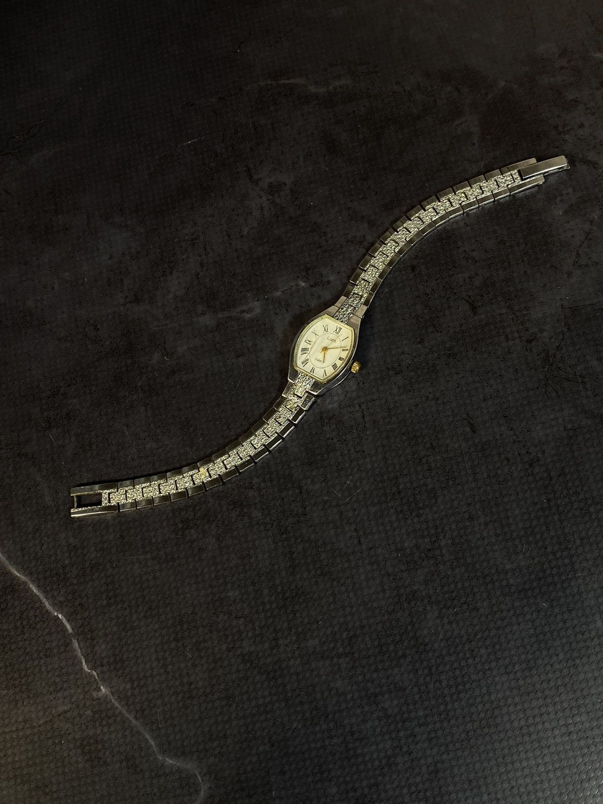 Vintage Luch Roman Dial Watch - Mechanical Movement Size ONE SIZE - 2 Thumbnail