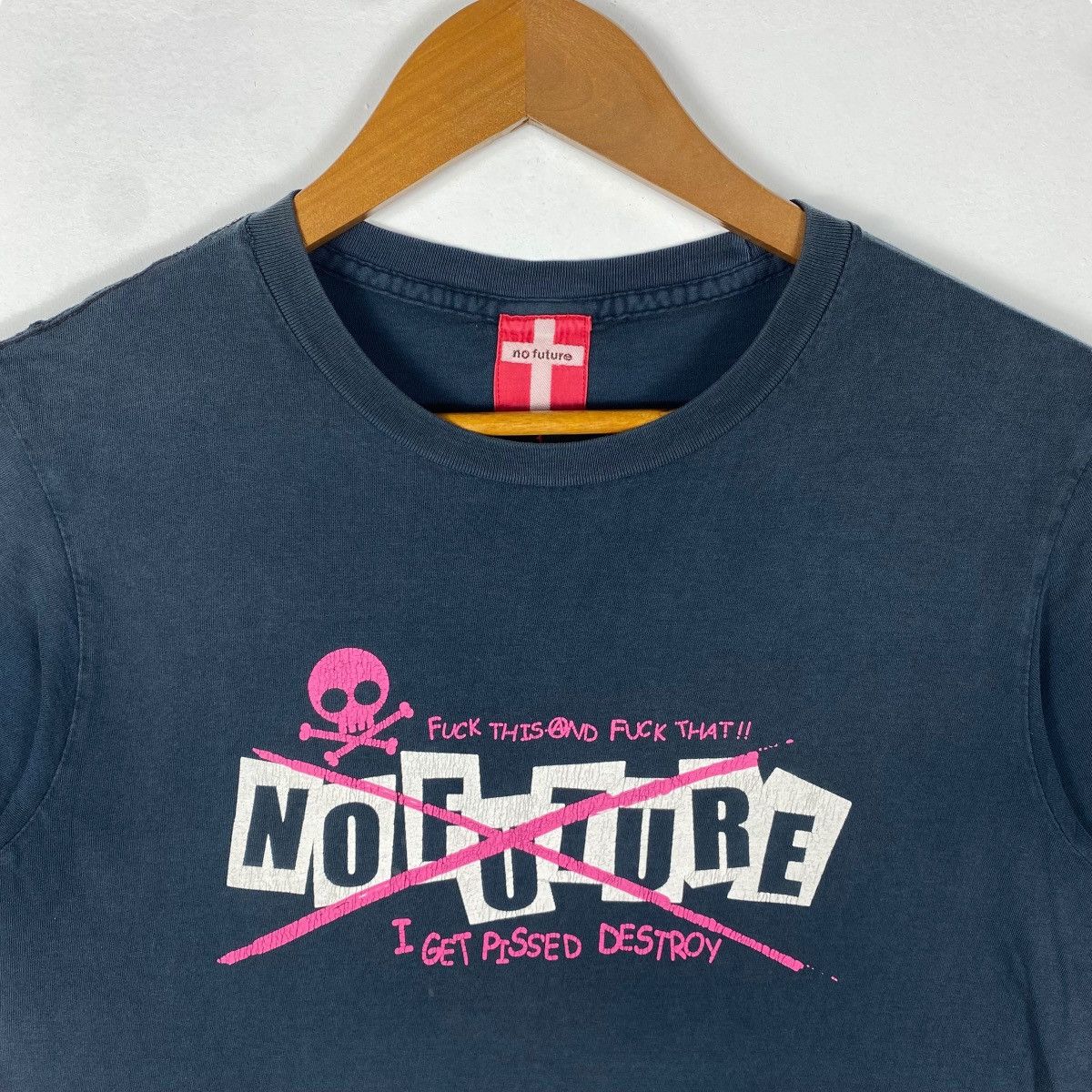 No Future Vintage NO FUTURE Fear Of No Future Planet Punk Tee Shirt Size M / US 6-8 / IT 42-44 - 2 Thumbnail