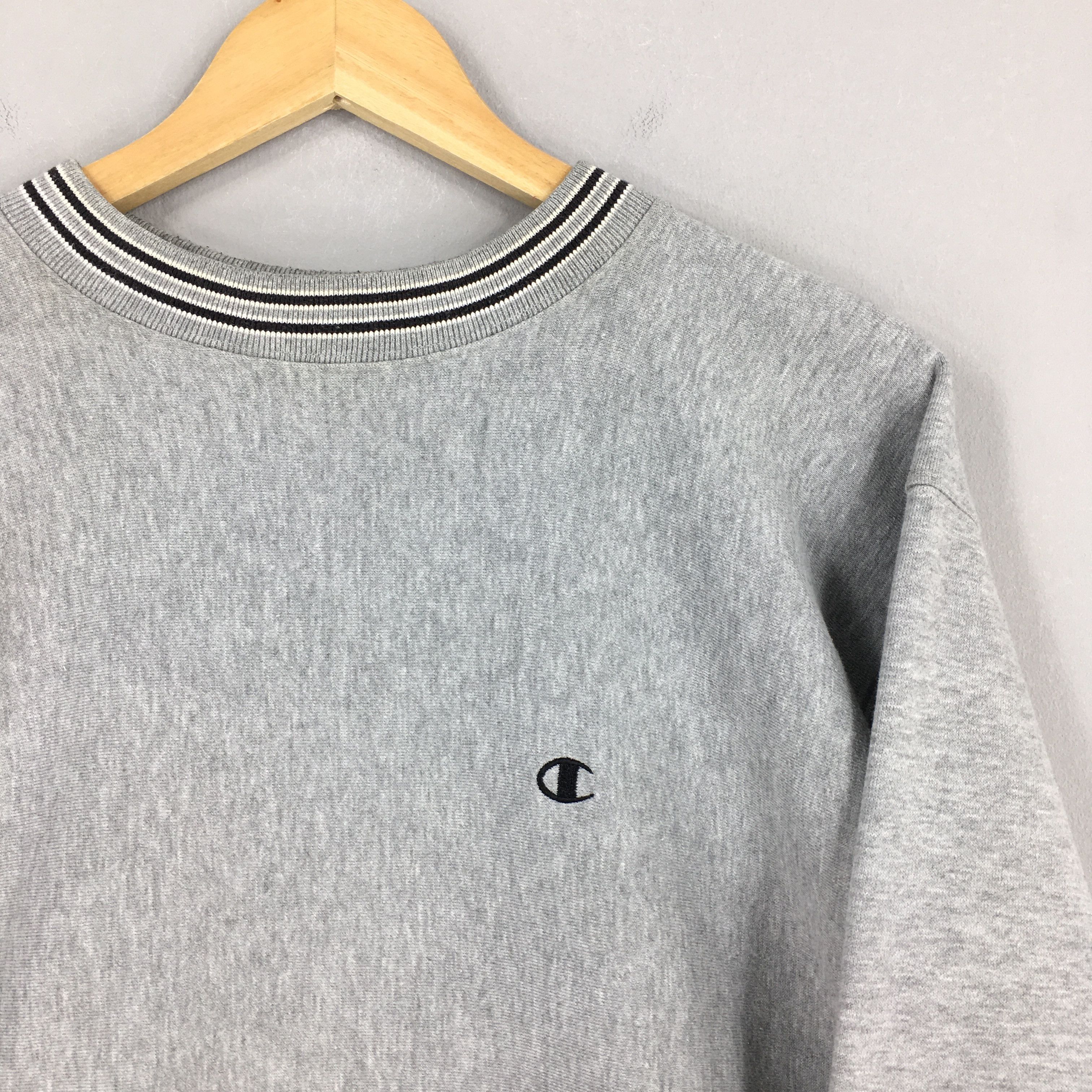 Champion × Vintage Vintage Champion Reverse Weave Gray Sweatshirt Medium Size US M / EU 48-50 / 2 - 2 Thumbnail