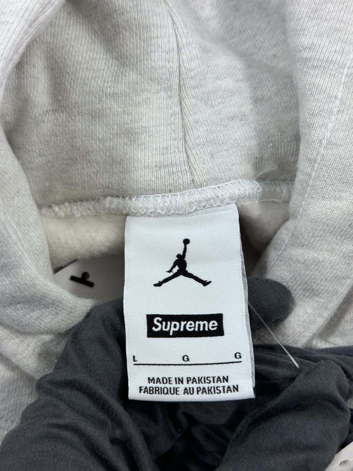 Jordan Brand × Supreme LOGO EMBROIDERED HOODIE Size US L / EU 52-54 / 3 - 5 Thumbnail