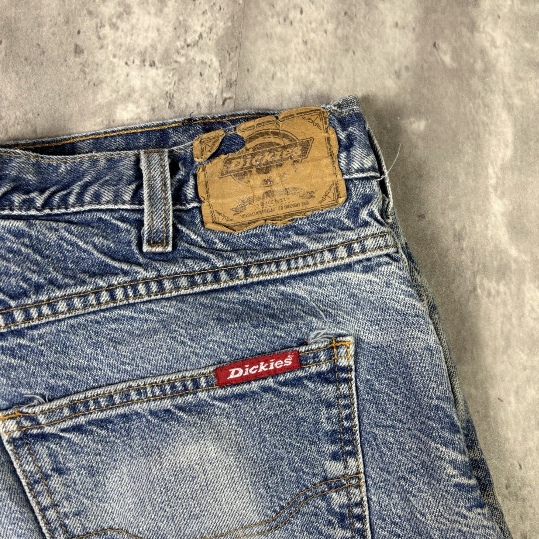 Dickies VINTAGE Dickies Jeans Light Wash 90s Flannel Lined 36x33 Men Cotton Relaxed Straight Blue 90s Theme Size US 36 / EU 52 - 4 Thumbnail