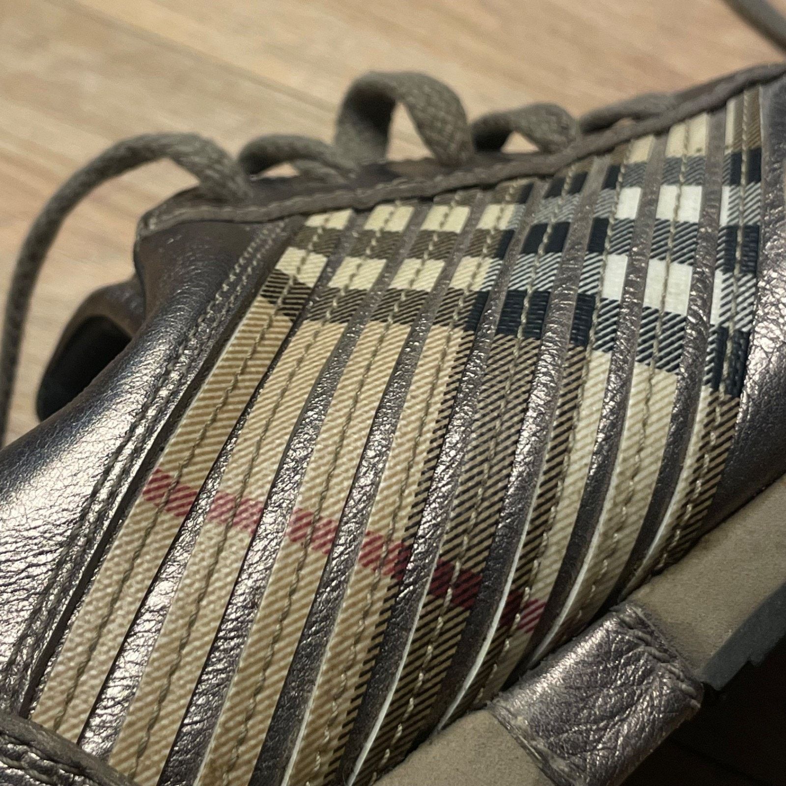 Burberry BURBERRY SHOES SNEAKERS WOMENS Nova check GOLD Leather Size US 9 / IT 39 - 6 Thumbnail