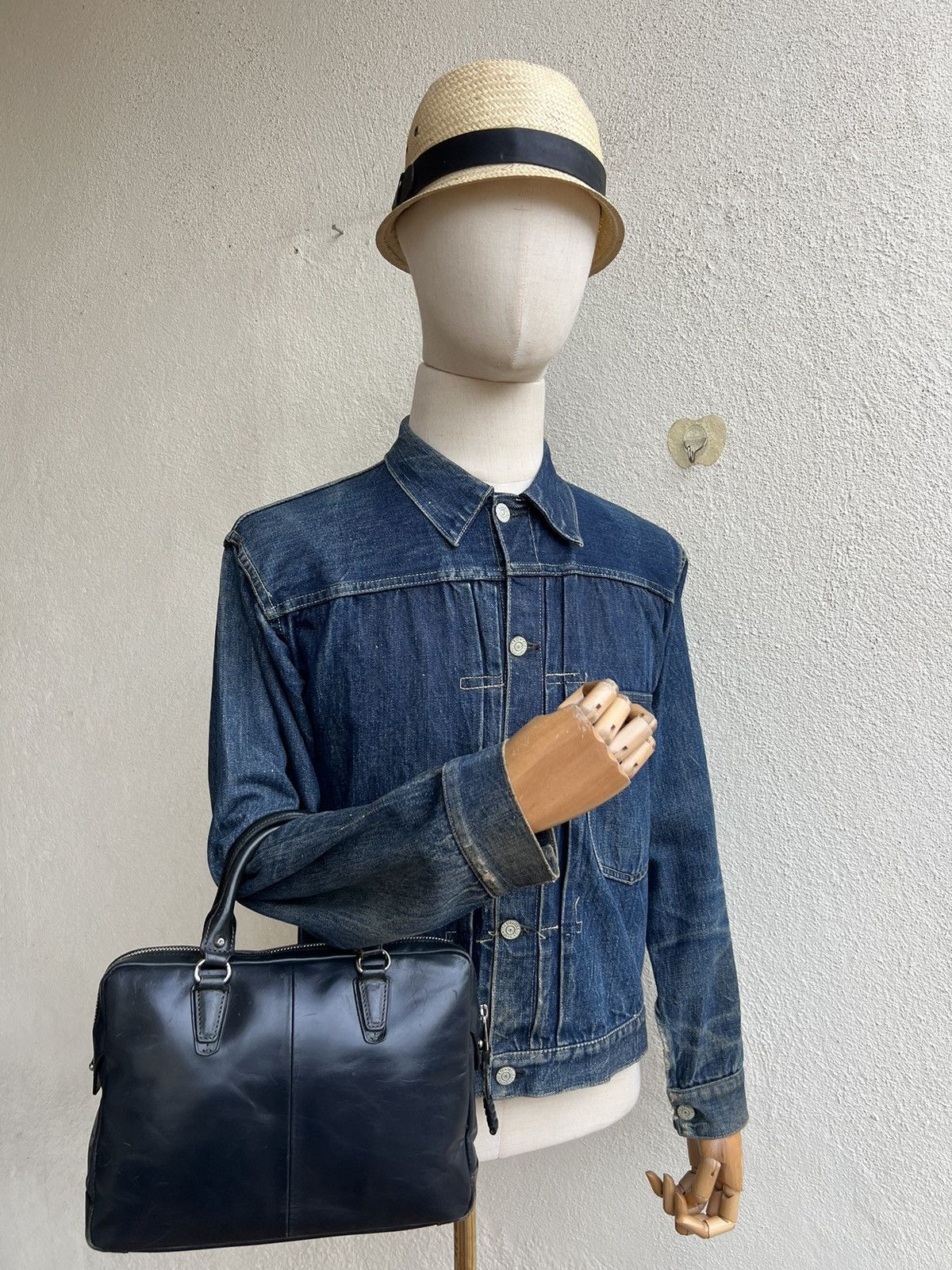 Kiefer neu Japan Distress Scratches Patina Leather Mini Bag