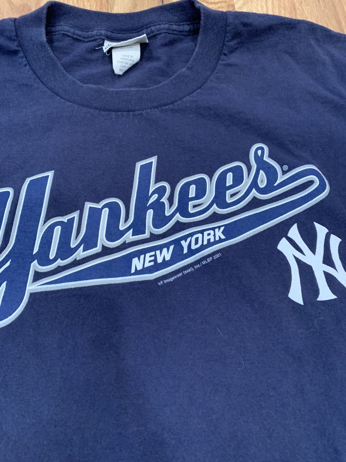 Lee × MLB × Vintage 2001 New York Yankees Tee Size US M / EU 48-50 / 2 - 2 Thumbnail