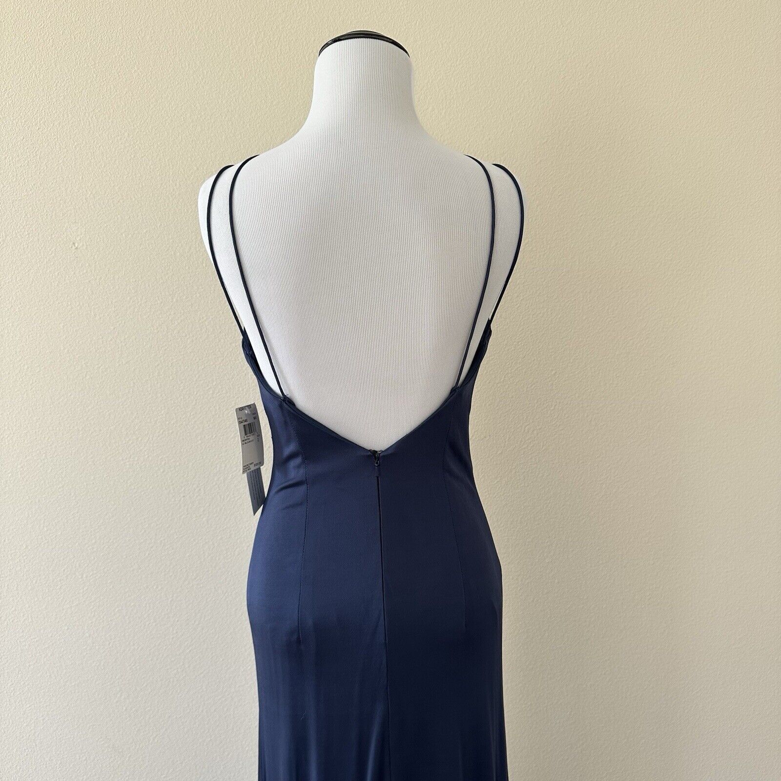 Other Aidan Mattox Navy Halter Cutout Formal Dress Size US2 NWT Size XS / US 0-2 / IT 36-38 - 4 Thumbnail