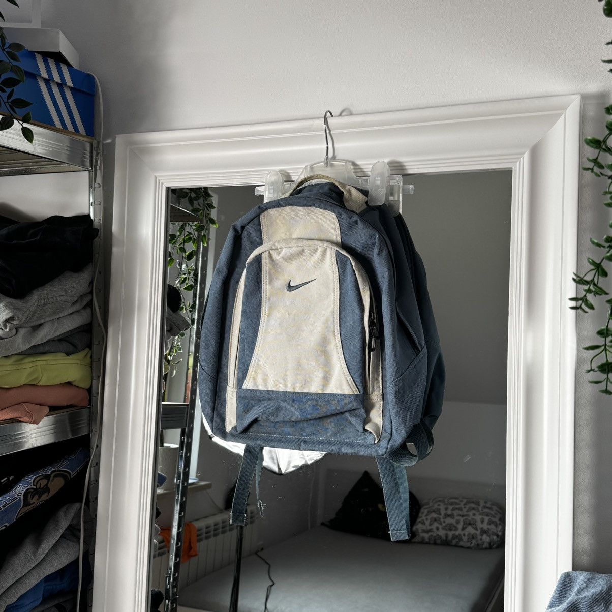 Vintage Nike Blue Y2K Backpack Bag