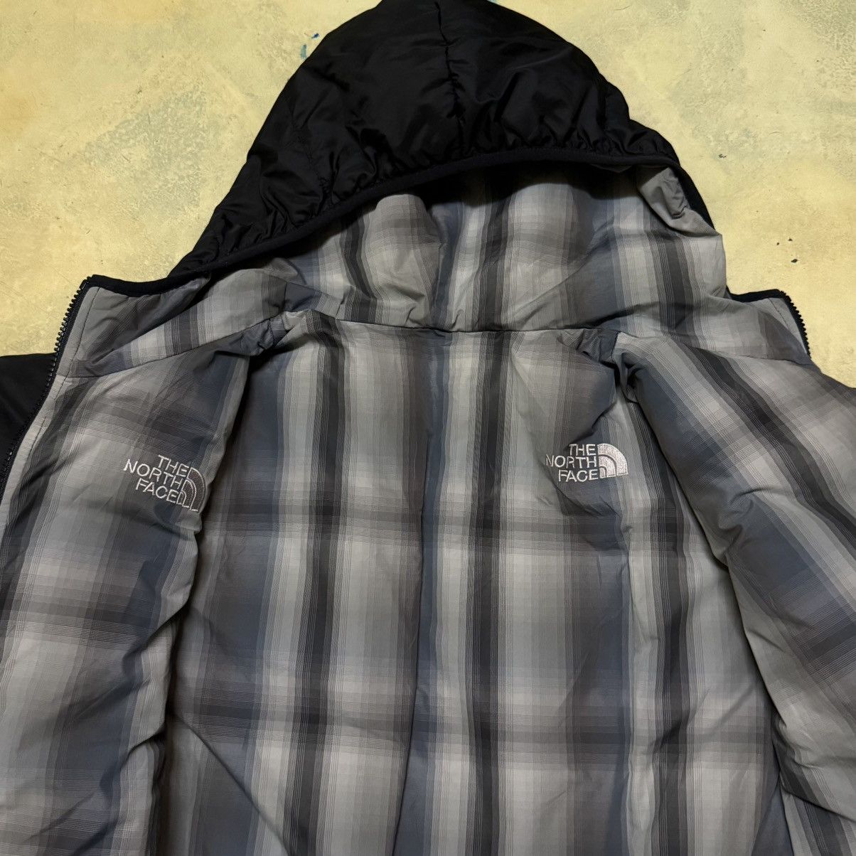 The North Face The North Face 550 Puffer Jacket Reversible Jacket Size US L / EU 52-54 / 3 - 13 Thumbnail